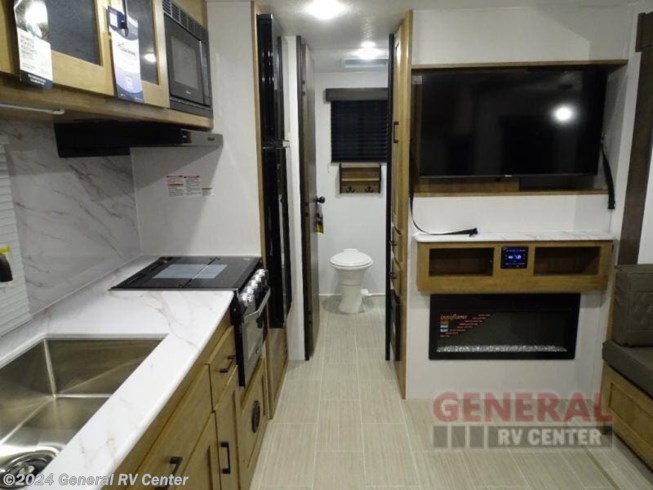 2024 Freedom Express Ultra Lite 252RBS by Coachmen from General RV Center in Huntley, Illinois