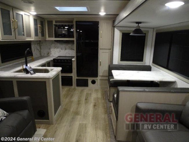 2024 Wildwood Heritage Glen Hyper-Lyte 27RKHL by Forest River from General RV Center in Huntley, Illinois