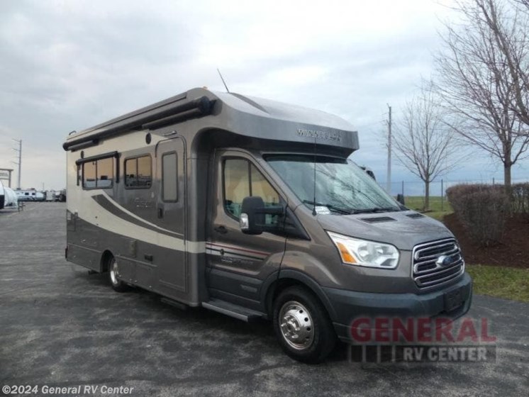 Used 2017 Winnebago Fuse 23A available in Huntley, Illinois