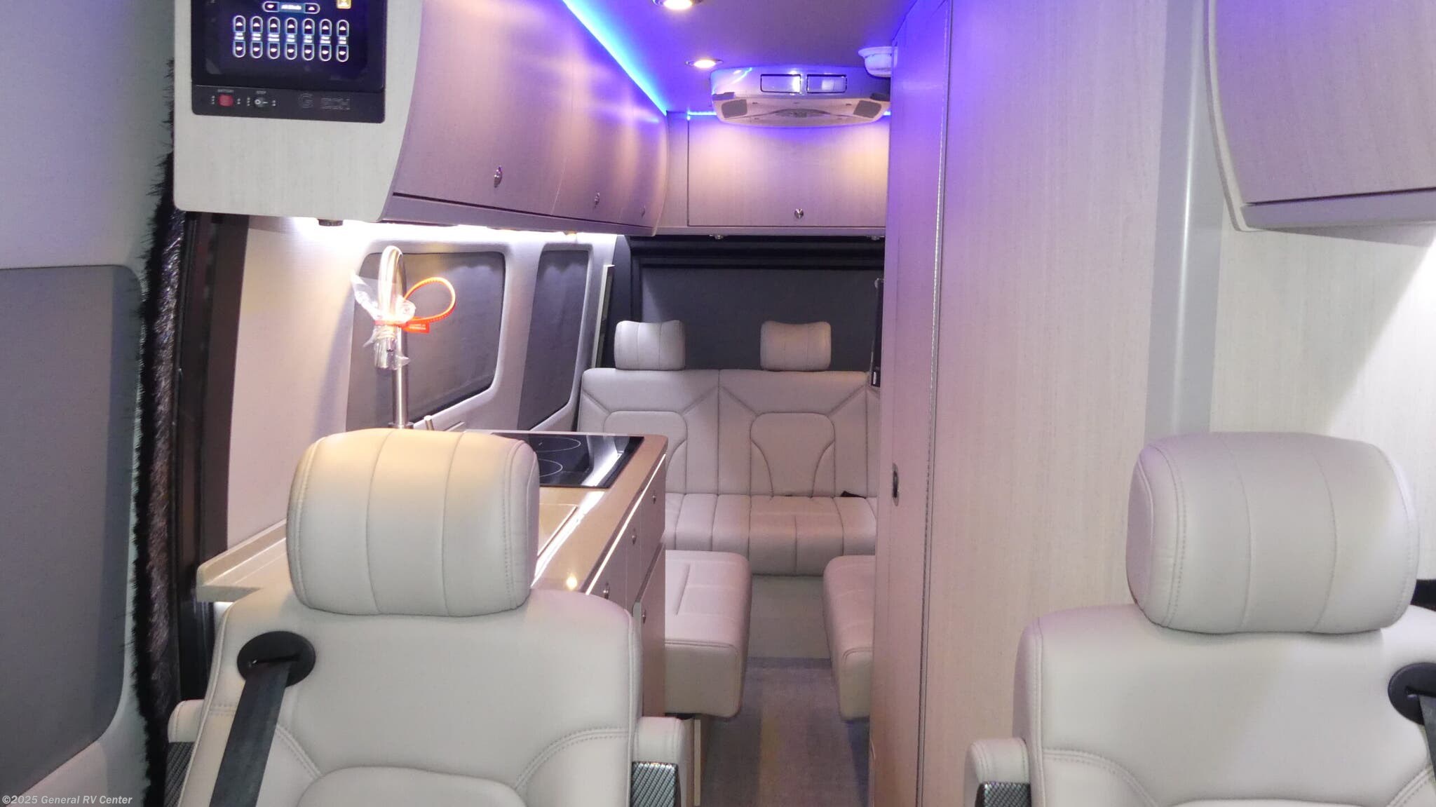 2026 Grech RV Strada-ion LOUNGE AWD - New Class B For Sale by General RV Center in Huntley, Illinois