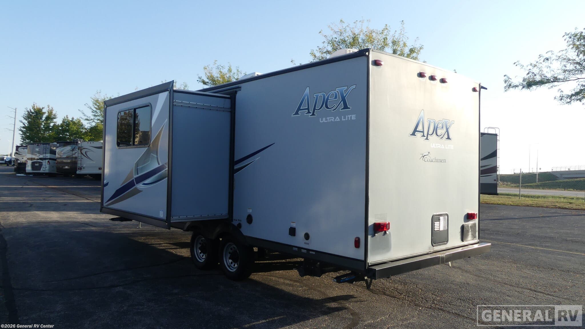 2017 Apex ULTRA LITE 24LE by Coachmen from General RV Center in Huntley, Illinois