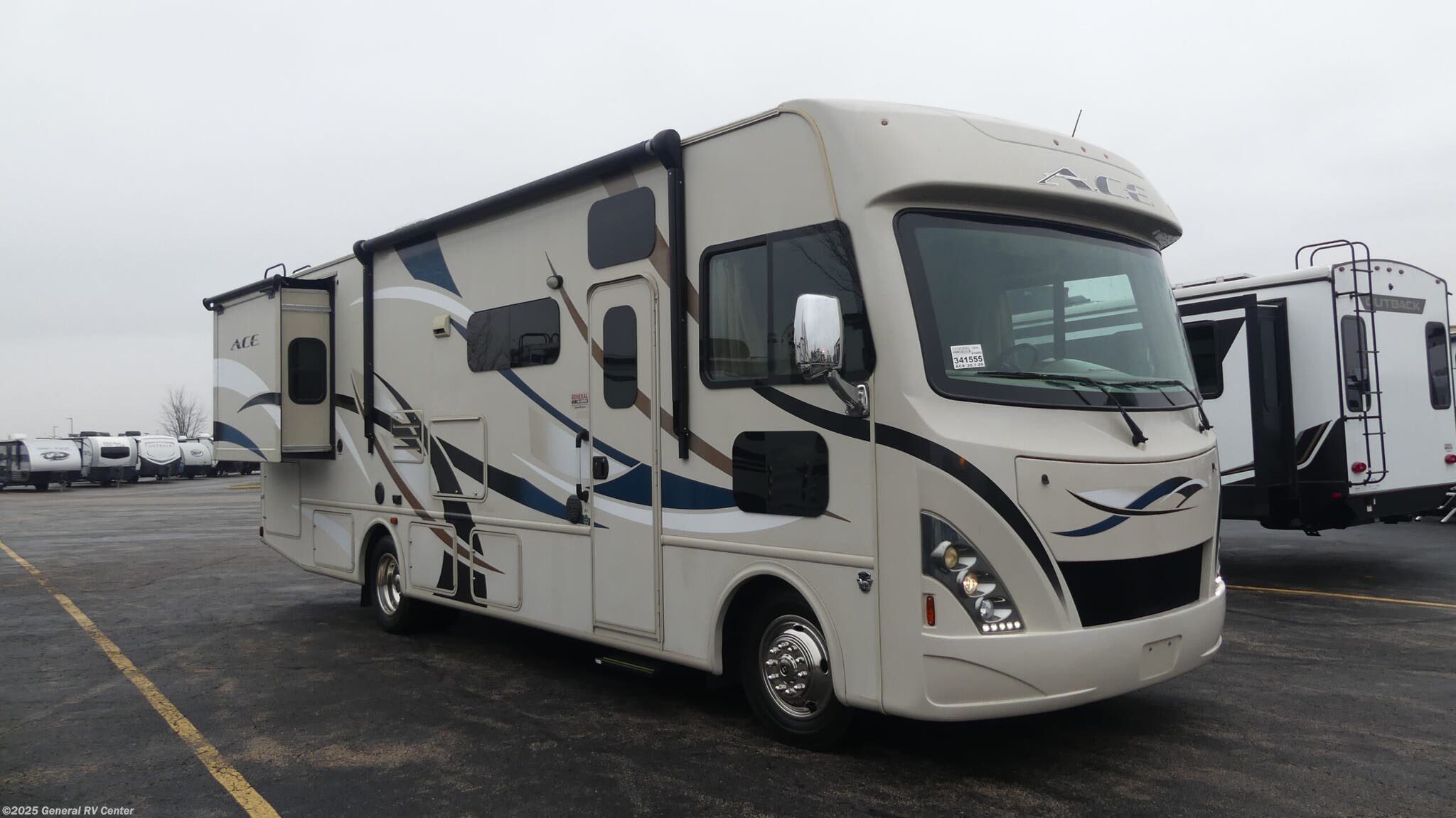 Used 2016 Thor Motor Coach ACE 30.1-2S available in Huntley, Illinois