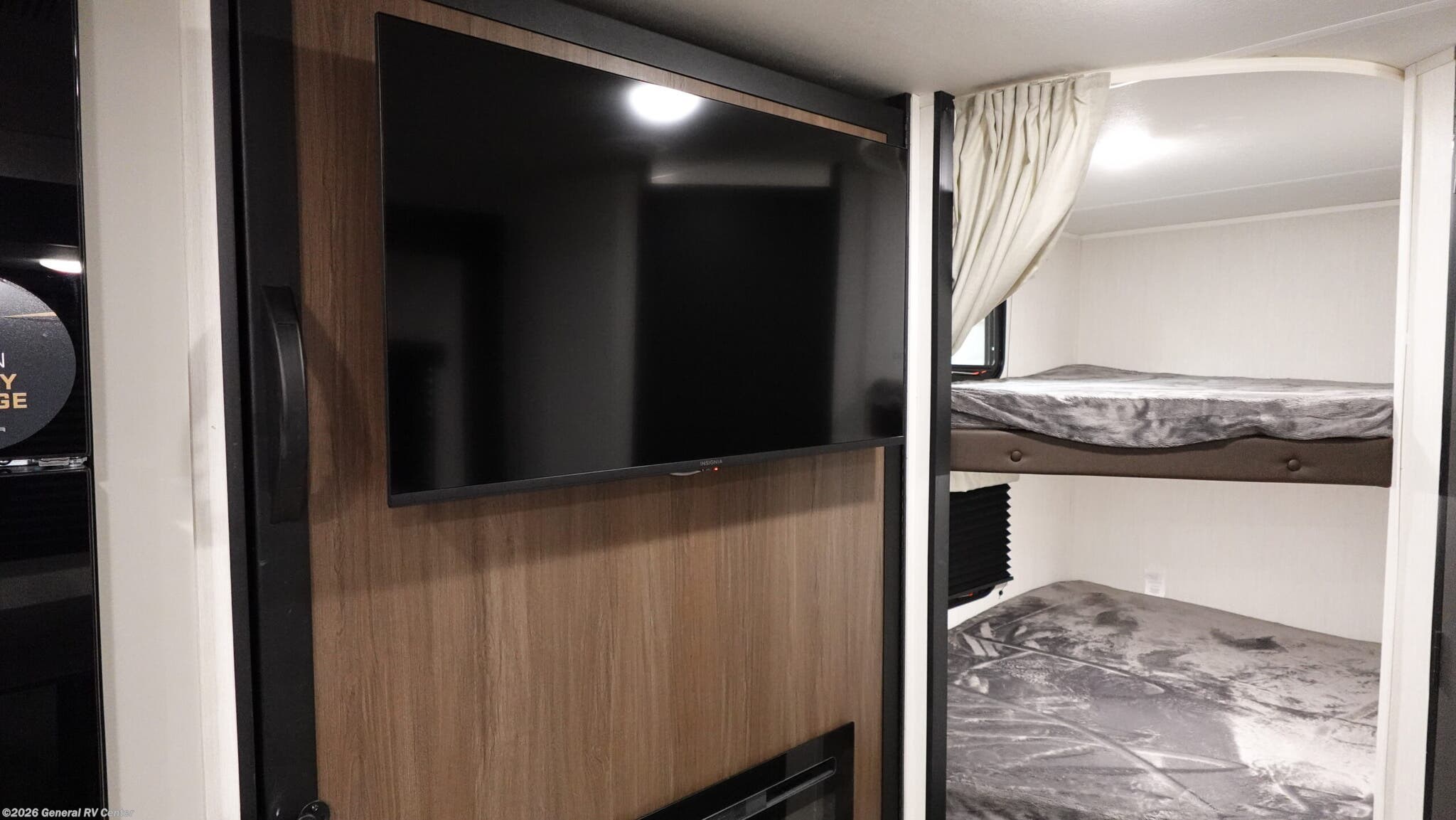 New 2026 Prime Time Avenger 30PO available in Huntley, Illinois