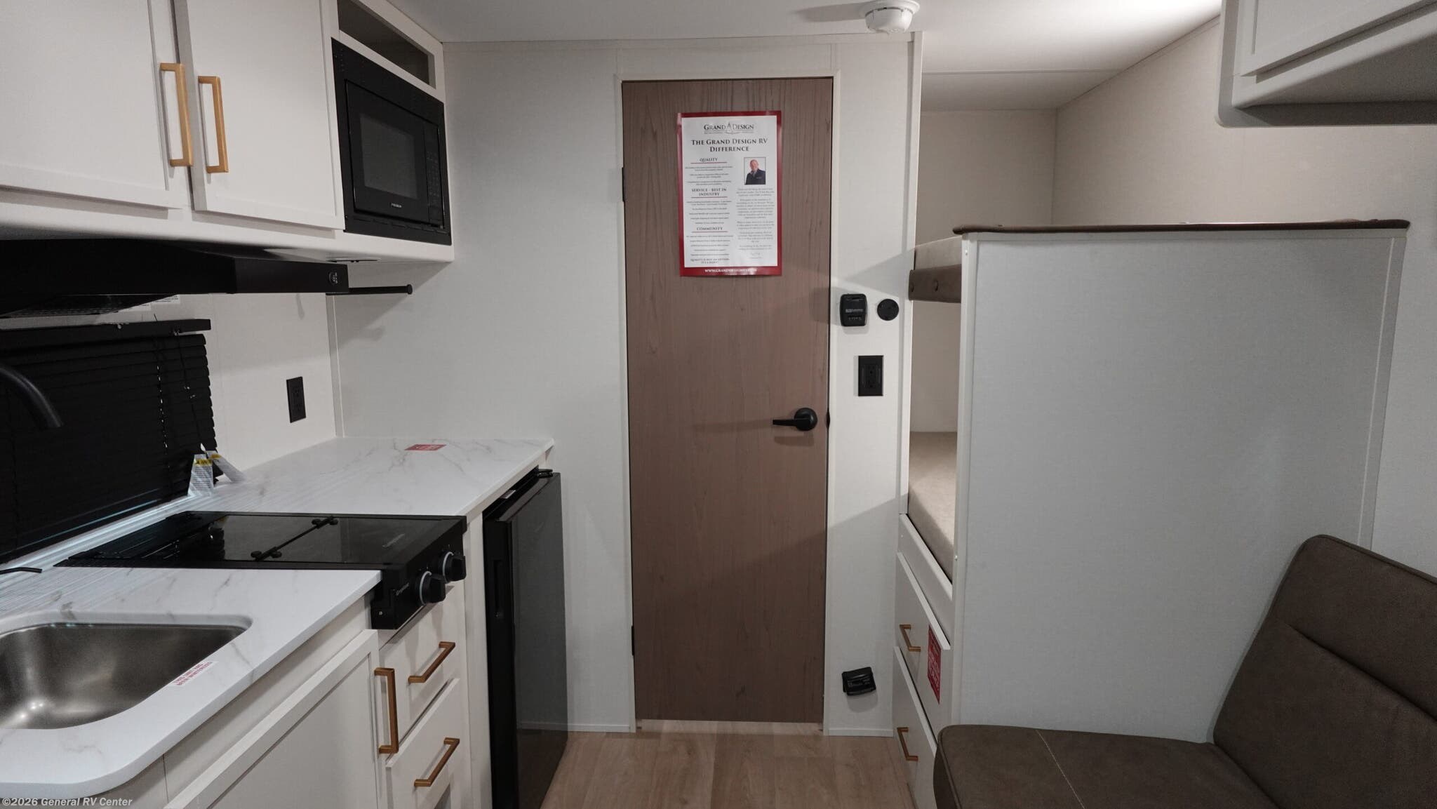 2026 Grand Design TRANSCEND-ONE 151BH - New Travel Trailer For Sale by General RV Center in Huntley, Illinois