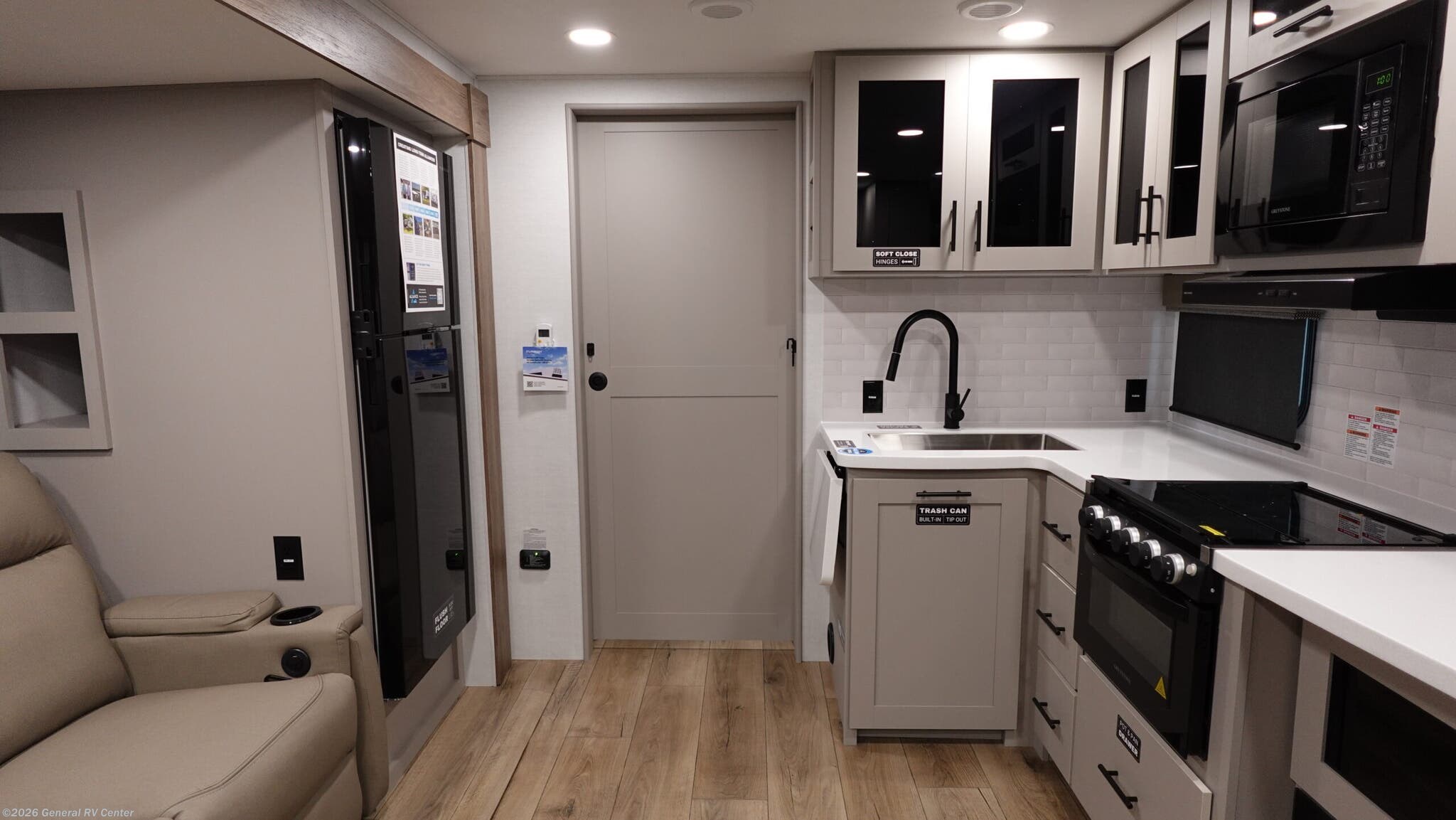 New 2026 Alliance RV Delta 252RL available in Huntley, Illinois