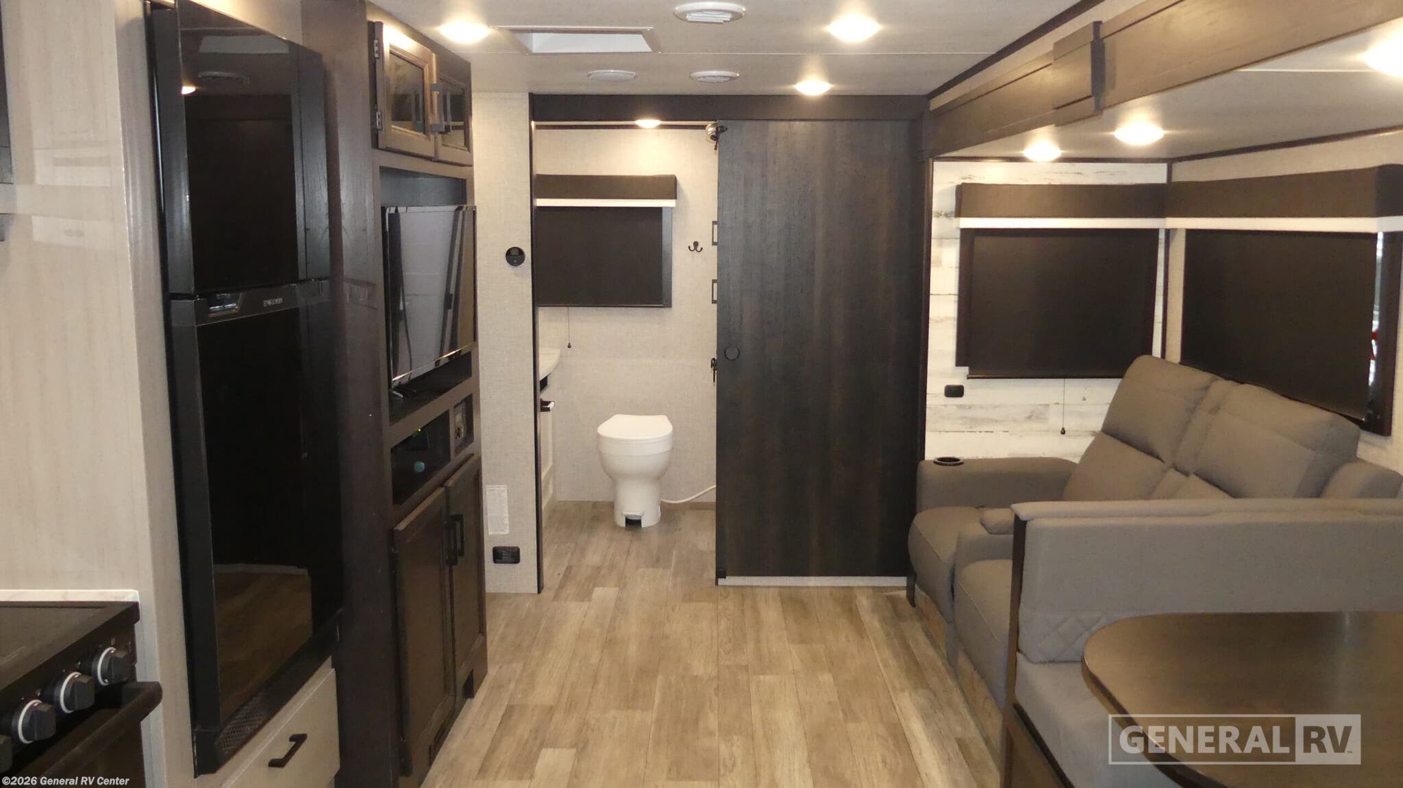 2023 Jayco Jay Feather 25RB - Used Travel Trailer For Sale by General RV Center in Huntley, Illinois