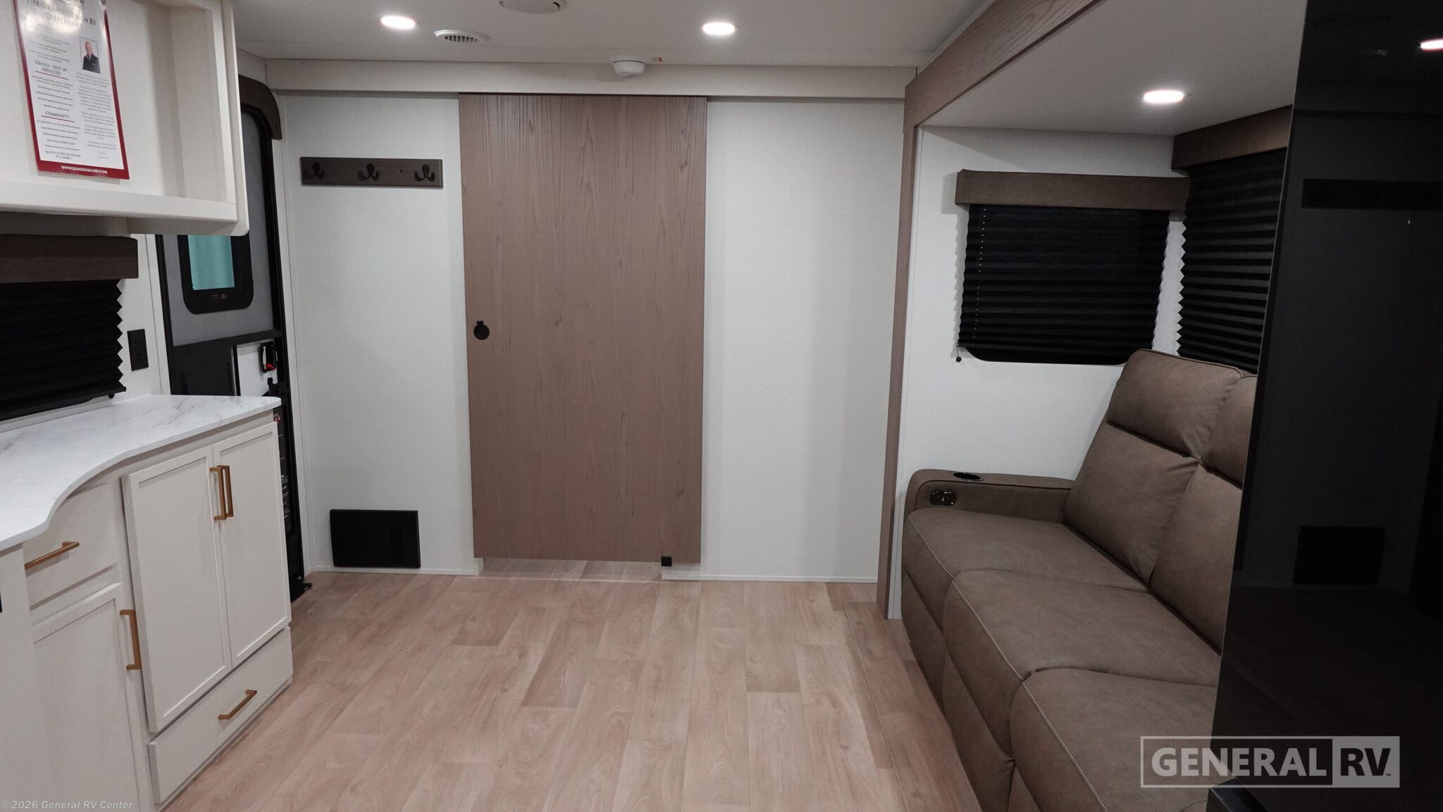 2026 Grand Design Transcend 22RBX - New Travel Trailer For Sale by General RV Center in Huntley, Illinois