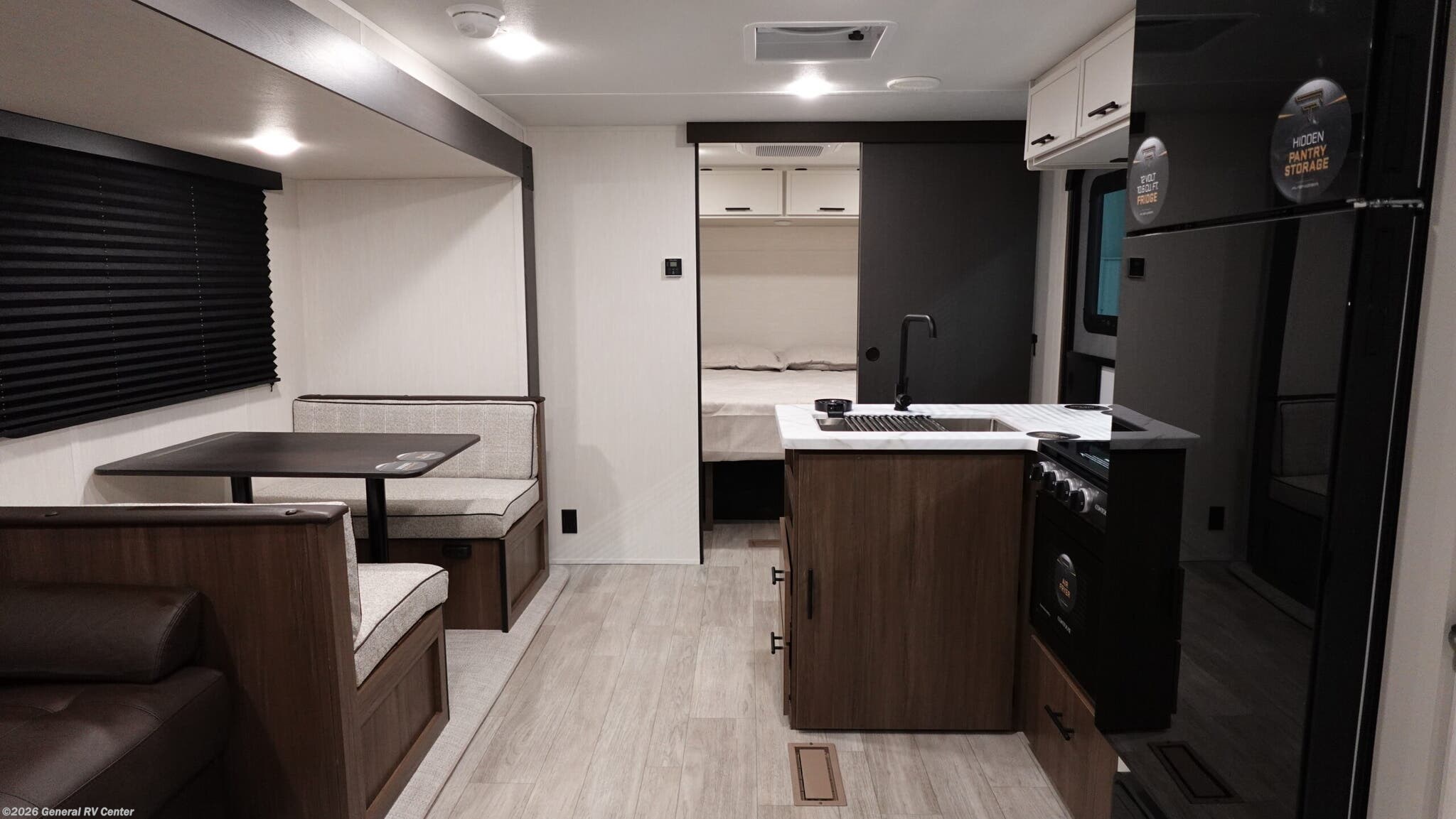 New 2026 Prime Time Avenger 26DBS available in Huntley, Illinois