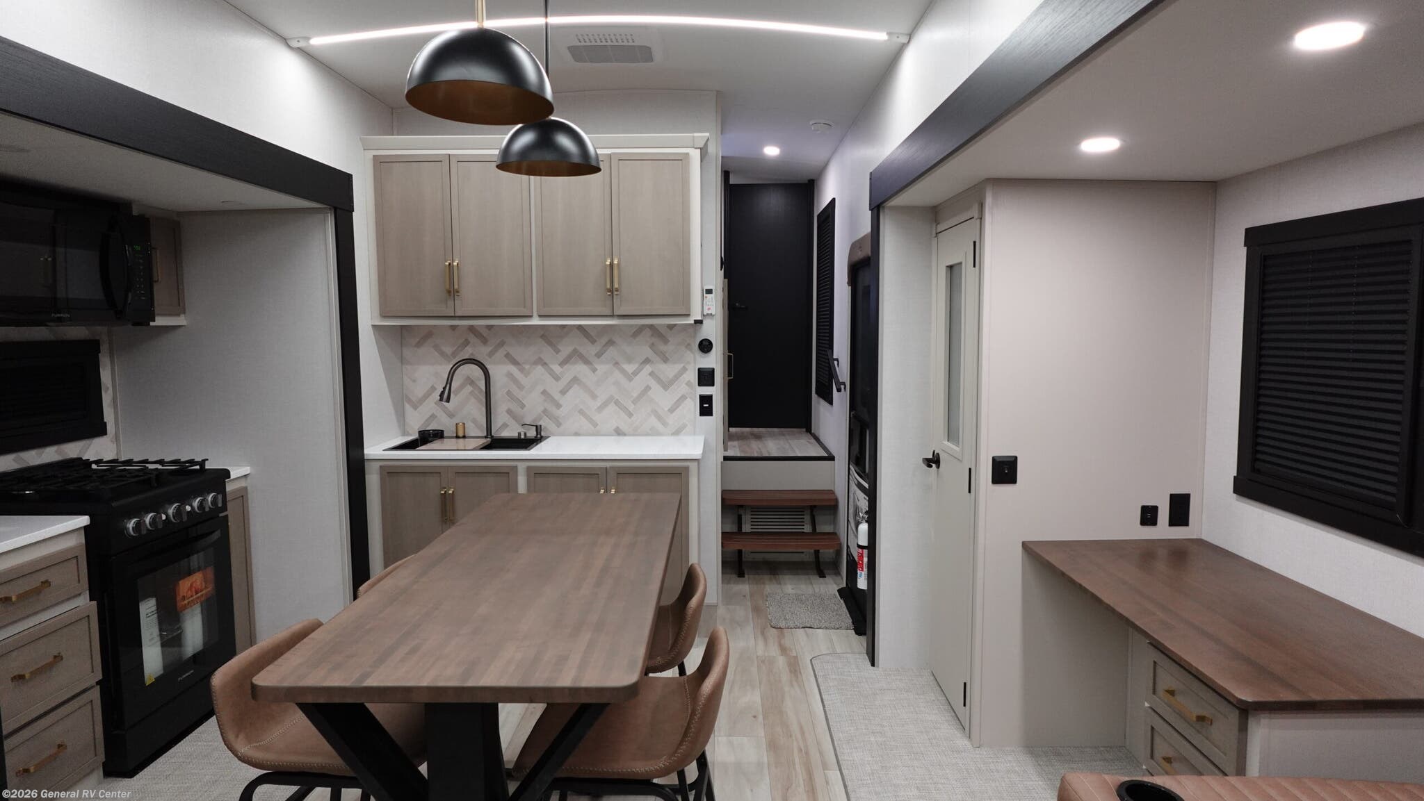 New 2026 Forest River WILDWOOD-HG 321DRL available in Huntley, Illinois