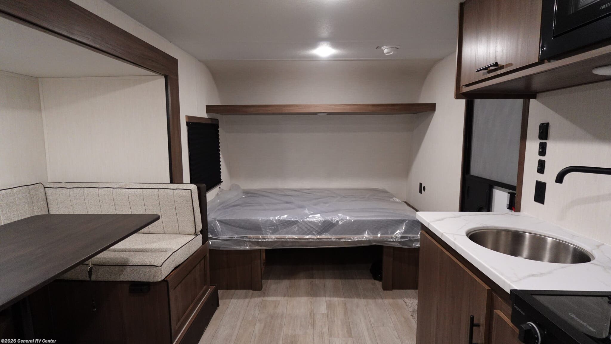 New 2026 Prime Time Avenger 18DBS available in Huntley, Illinois