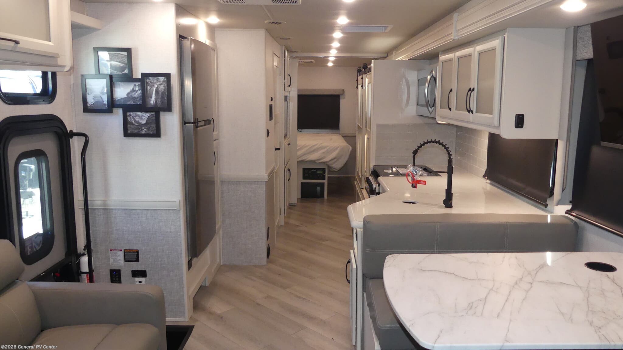 2024 Fleetwood Flex 34J - Used Class A For Sale by General RV Center in Huntley, Illinois