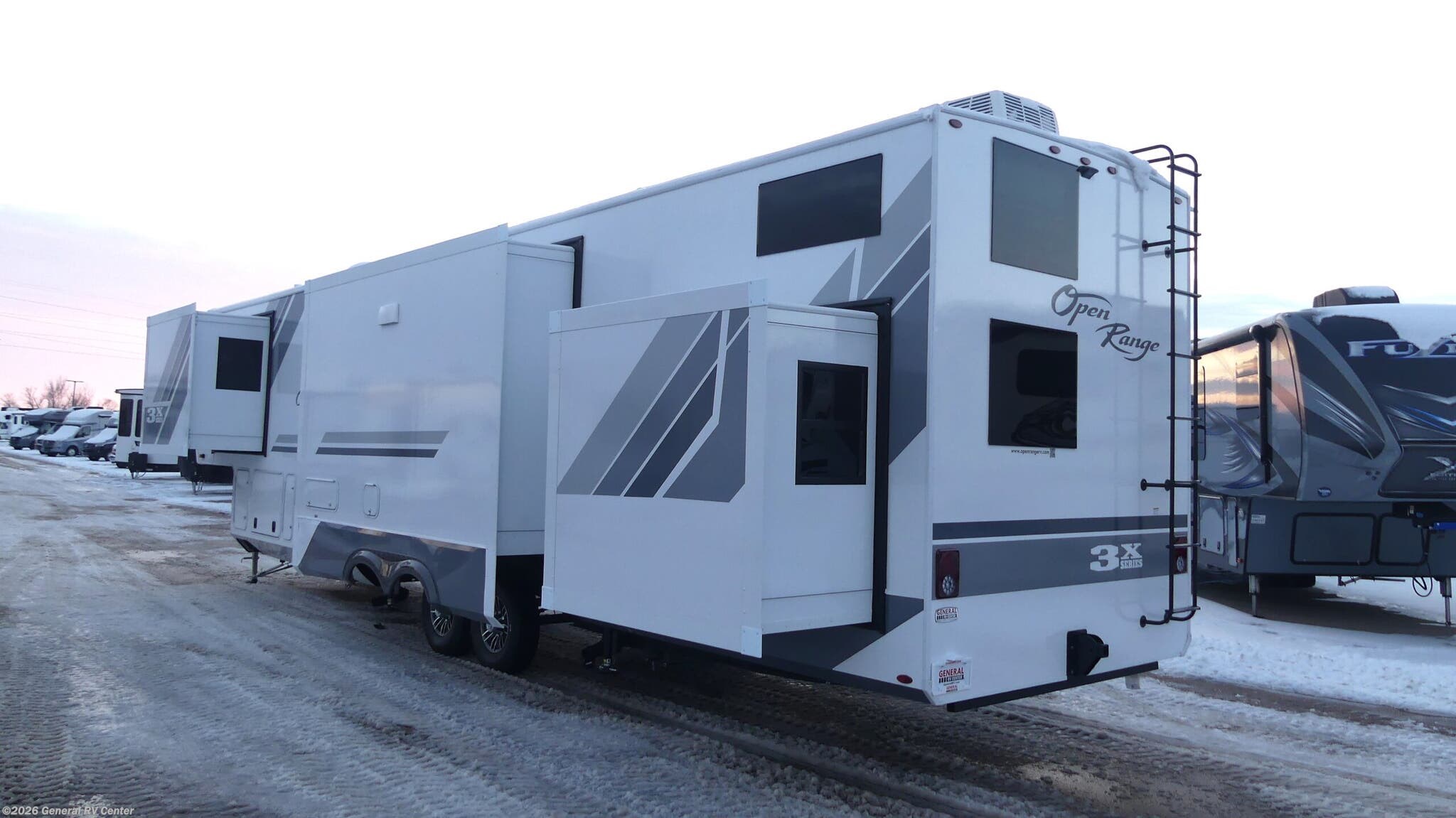 2026 Open Range 3X390TBS by Highland Ridge from General RV Center in Huntley, Illinois