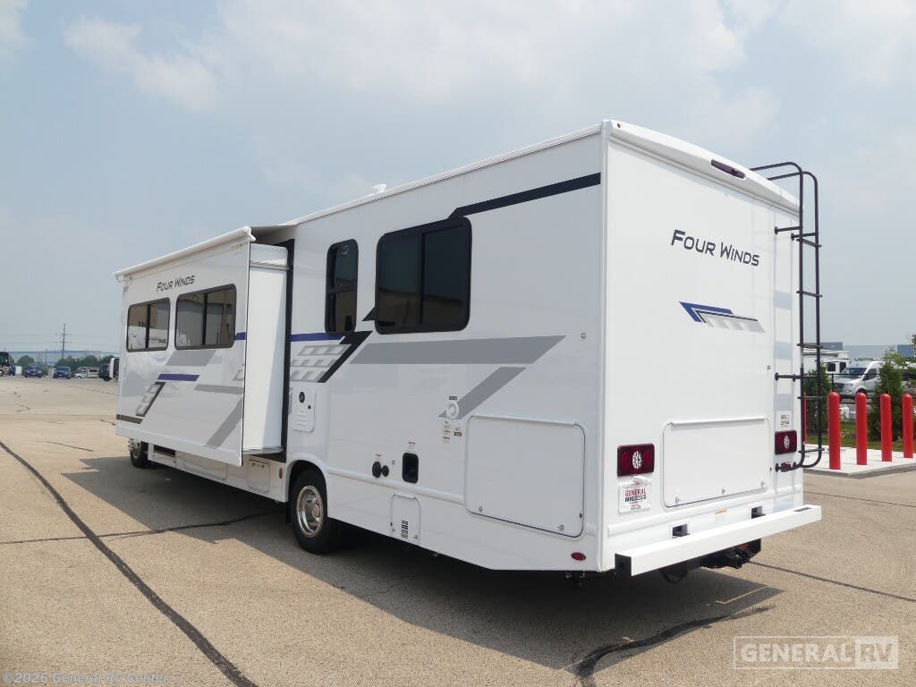 2026 Four Winds 31H by Thor Motor Coach from General RV Center in Huntley, Illinois
