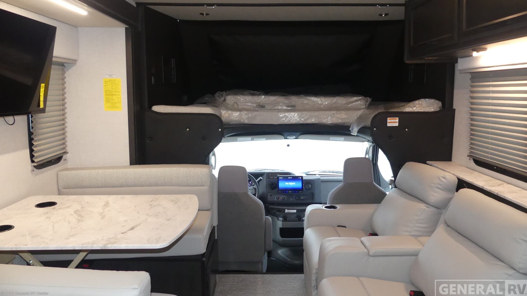 New 2025 Fleetwood Altitude 29F available in Huntley, Illinois