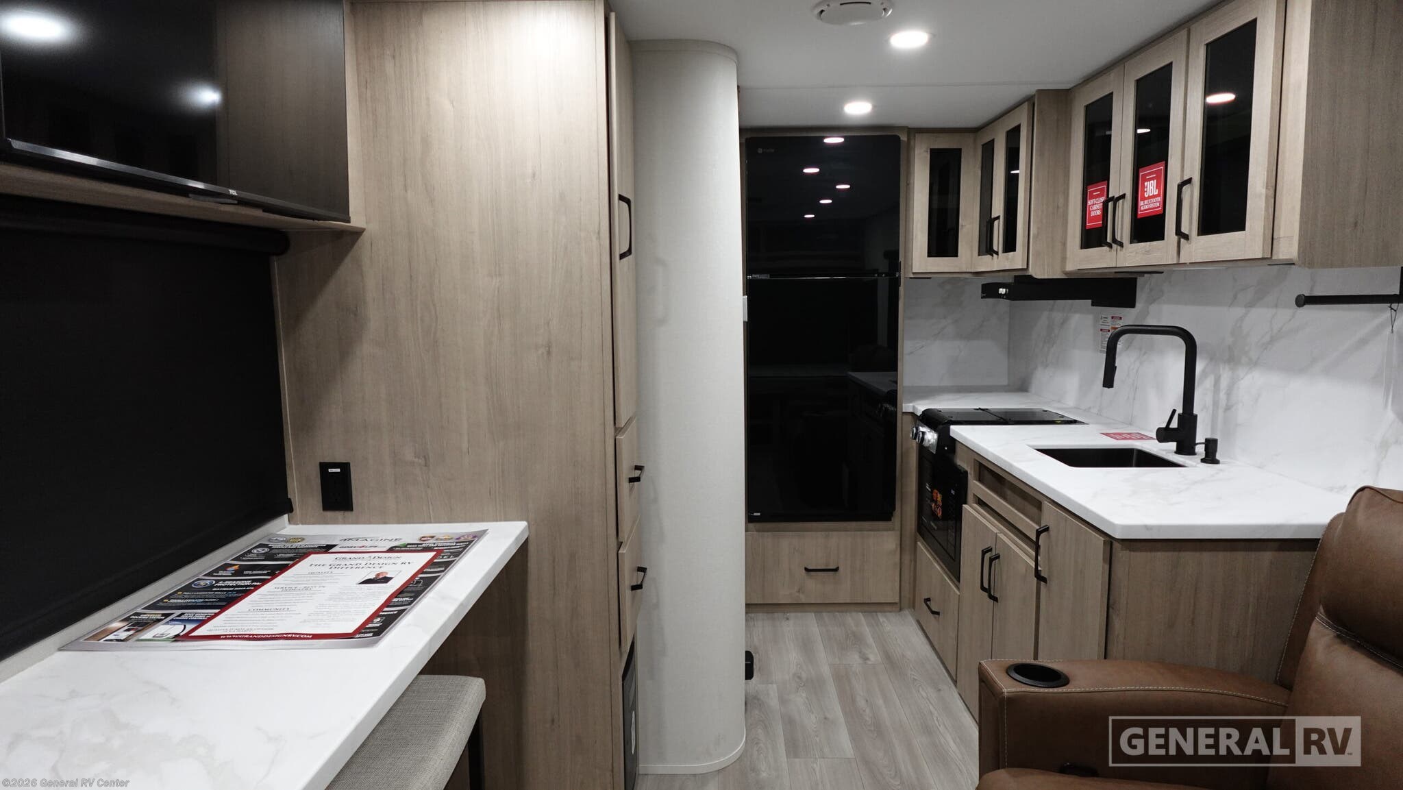 2026 Grand Design Imagine AIM 19MLA - New Travel Trailer For Sale by General RV Center in Huntley, Illinois