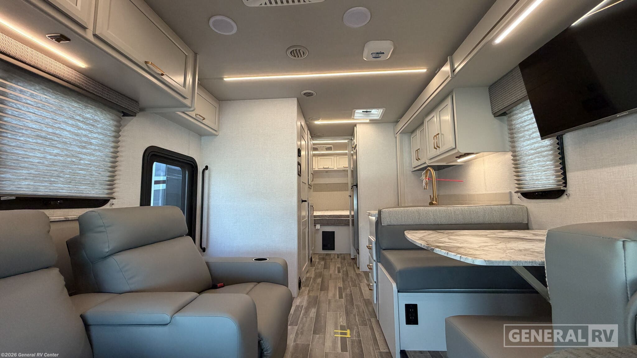 2025 Fleetwood Altitude 29F - Used Class C For Sale by General RV Center in Huntley, Illinois