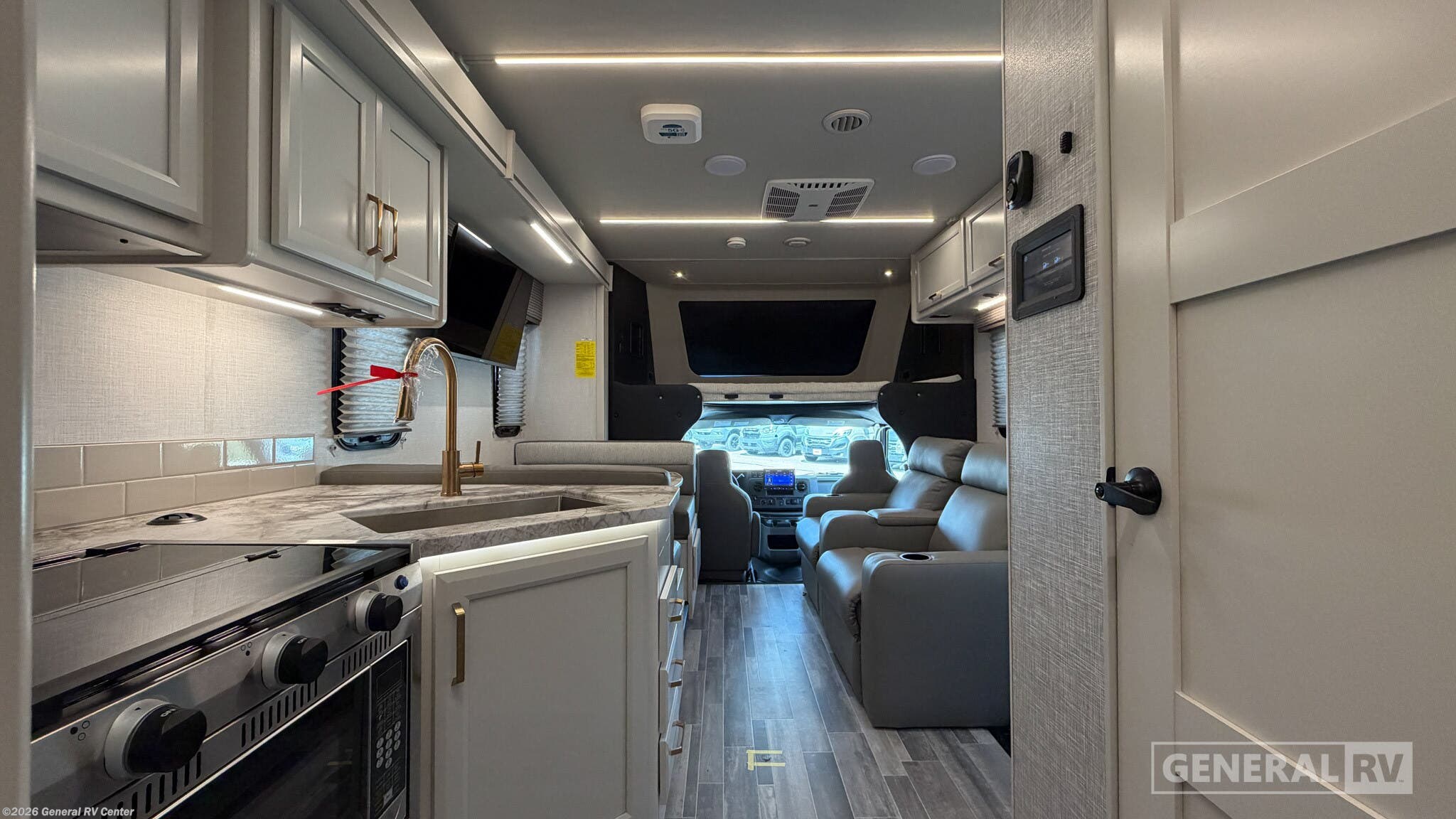 Used 2025 Fleetwood Altitude 29F available in Huntley, Illinois