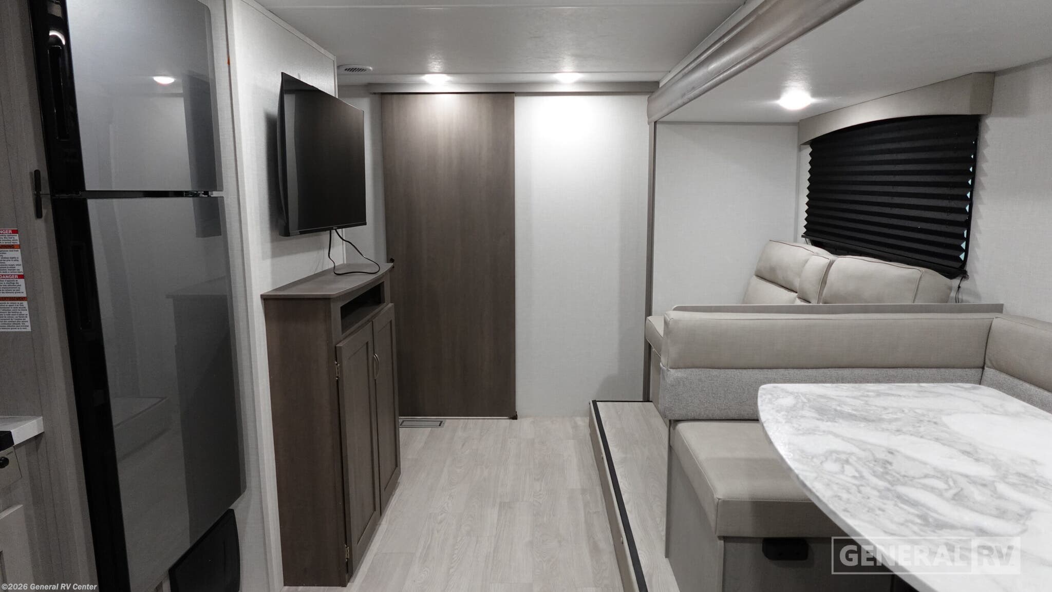2026 Coachmen Clipper 6K Series 25RB - New Travel Trailer For Sale by General RV Center in Huntley, Illinois
