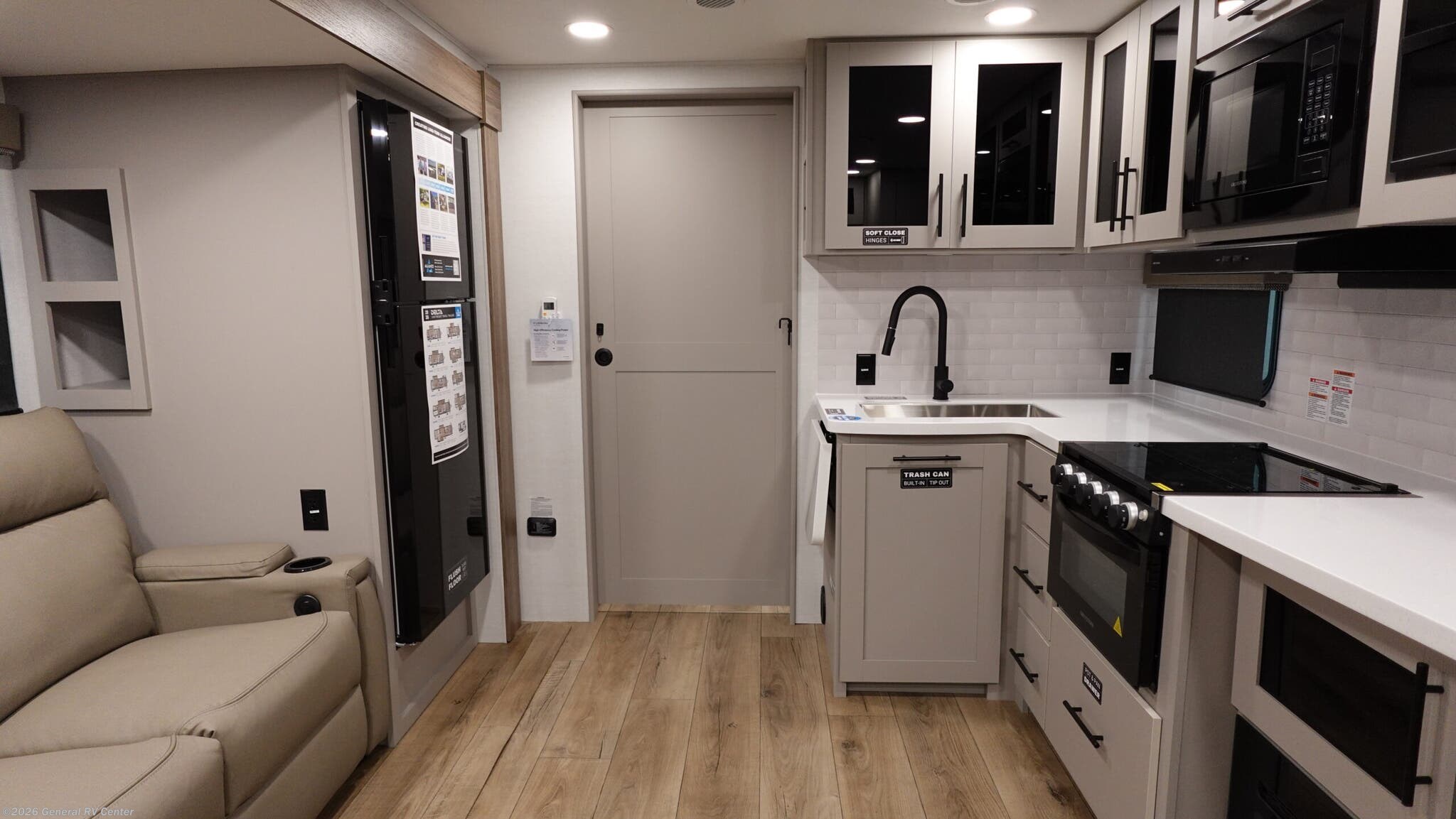 New 2026 Alliance RV Delta 252RL available in Huntley, Illinois