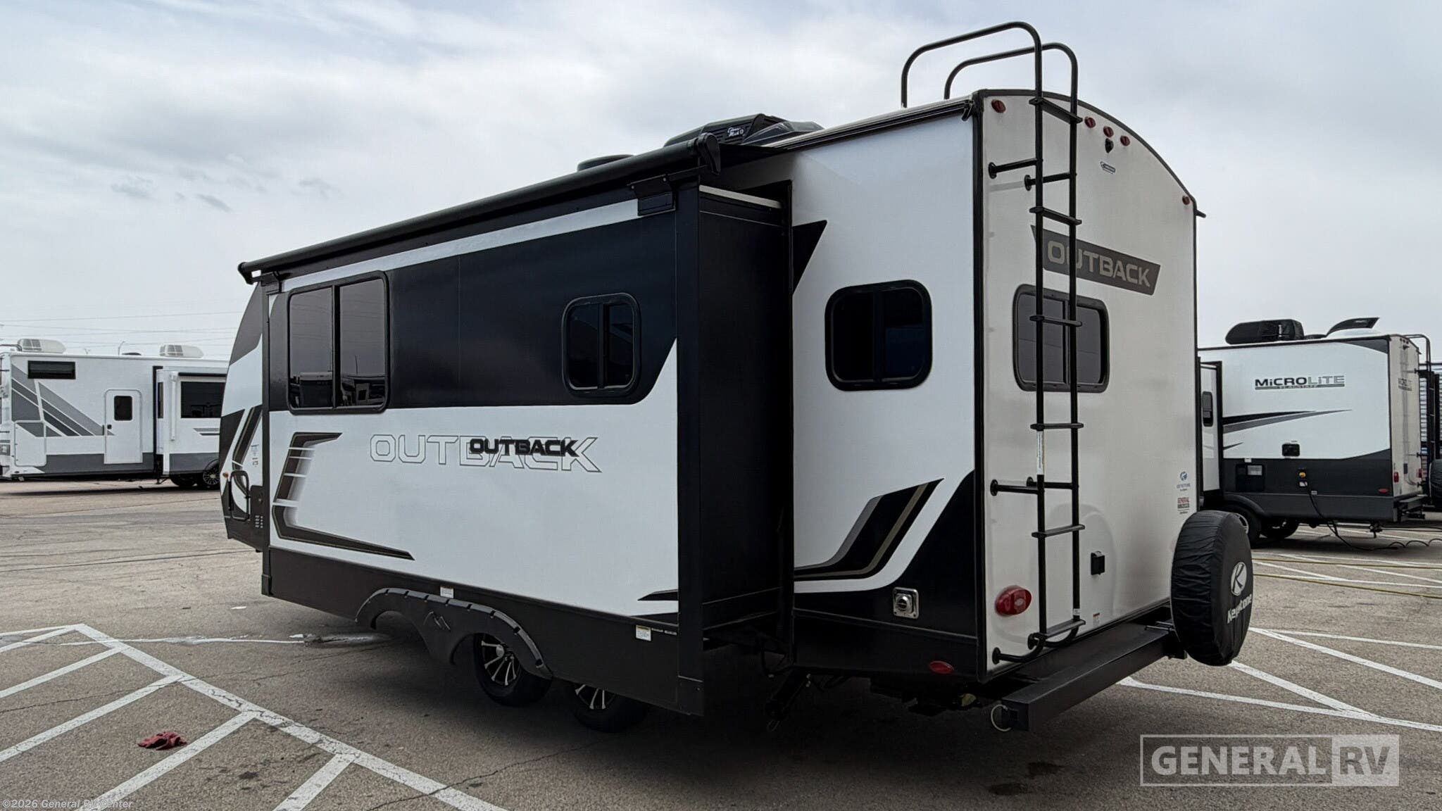 2024 Outback Ultra Lite 221UMD by Keystone from General RV Center in Huntley, Illinois