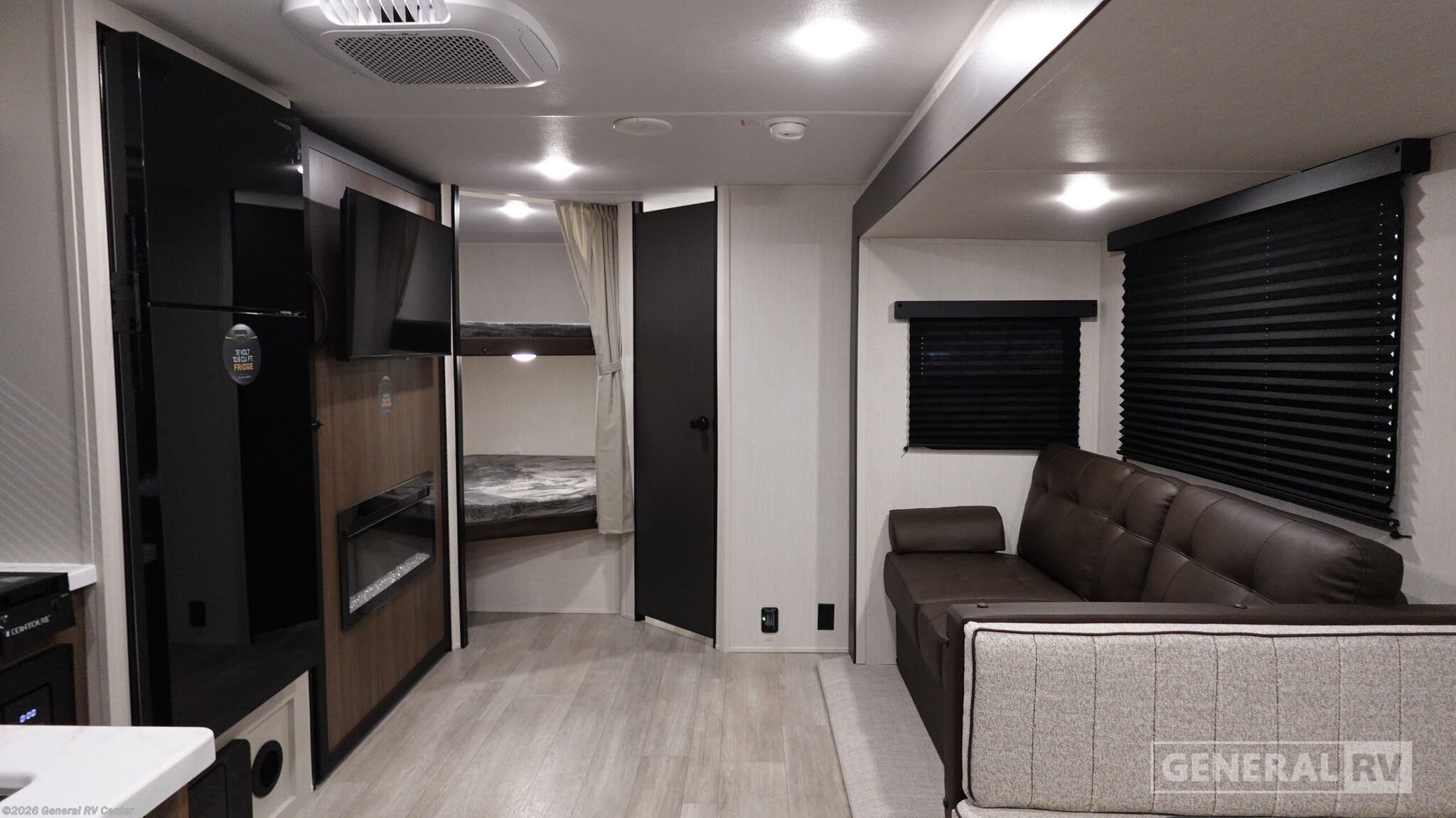 2026 Prime Time Avenger 26DBS - New Travel Trailer For Sale by General RV Center in Huntley, Illinois