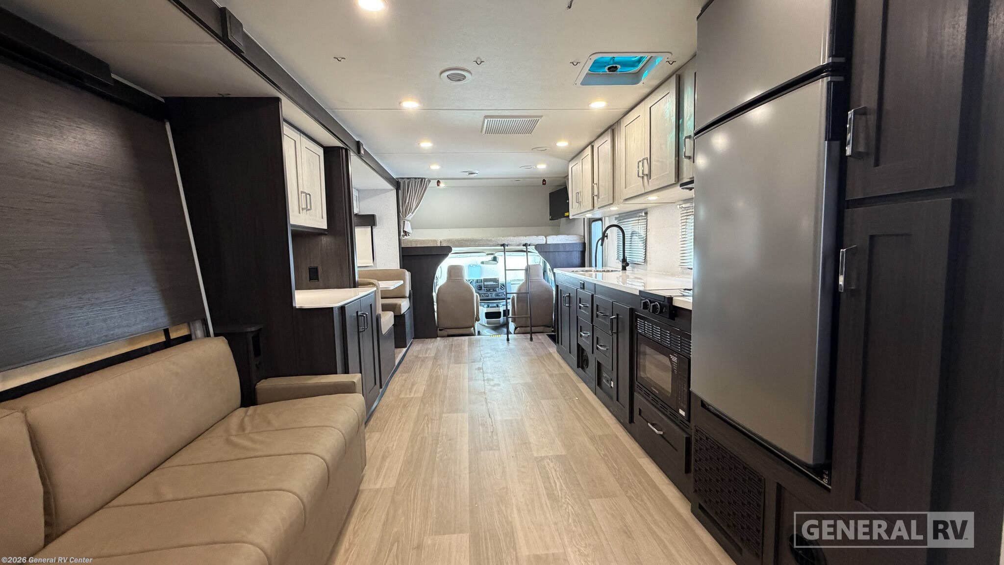 New 2027 Winnebago Sunflyer 28MB available in Huntley, Illinois
