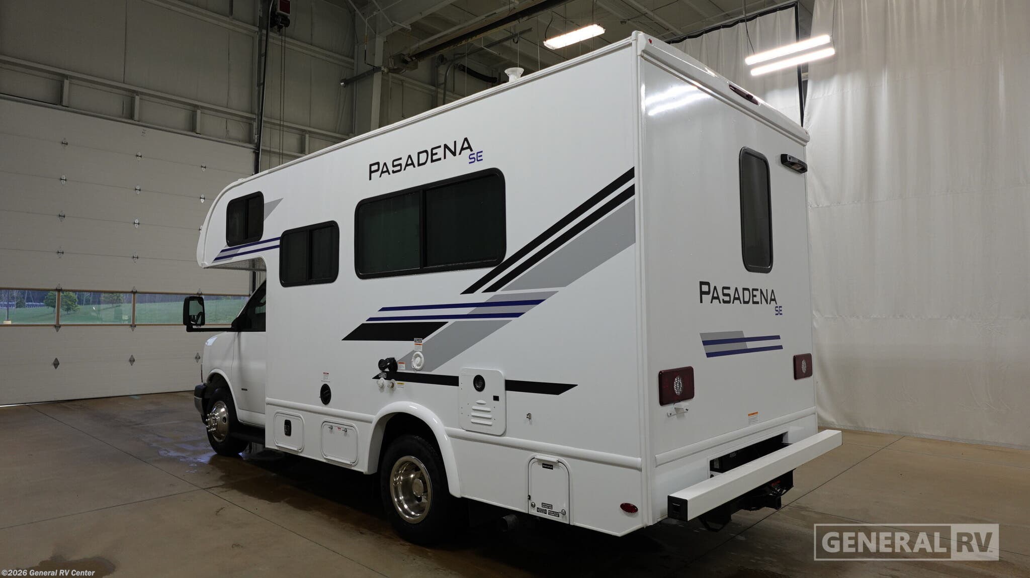 2026 Pasadena SE SX19 Chevy by Thor Motor Coach from General RV Center in Huntley, Illinois