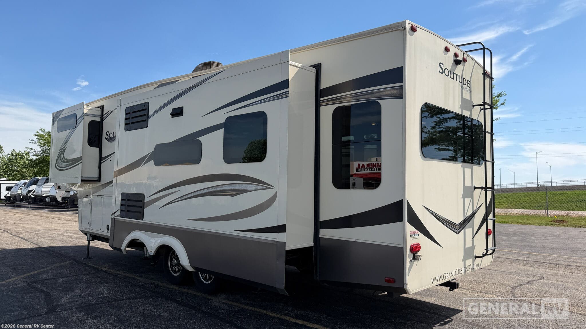 2019 Solitude 310GK by Grand Design from General RV Center in Huntley, Illinois