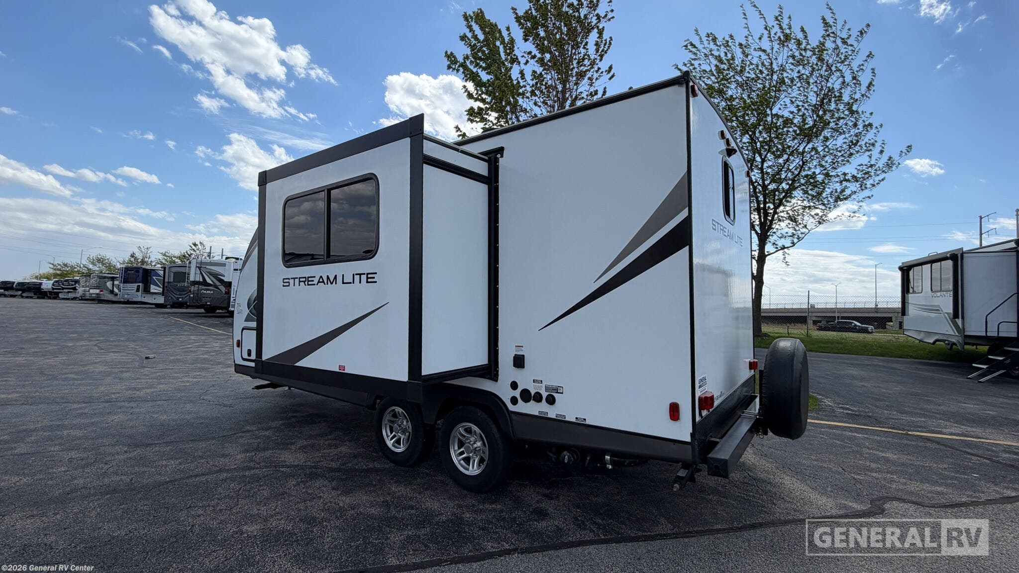 2022 StreamLite STREAM LITE 21TBD by Gulf Stream from General RV Center in Huntley, Illinois