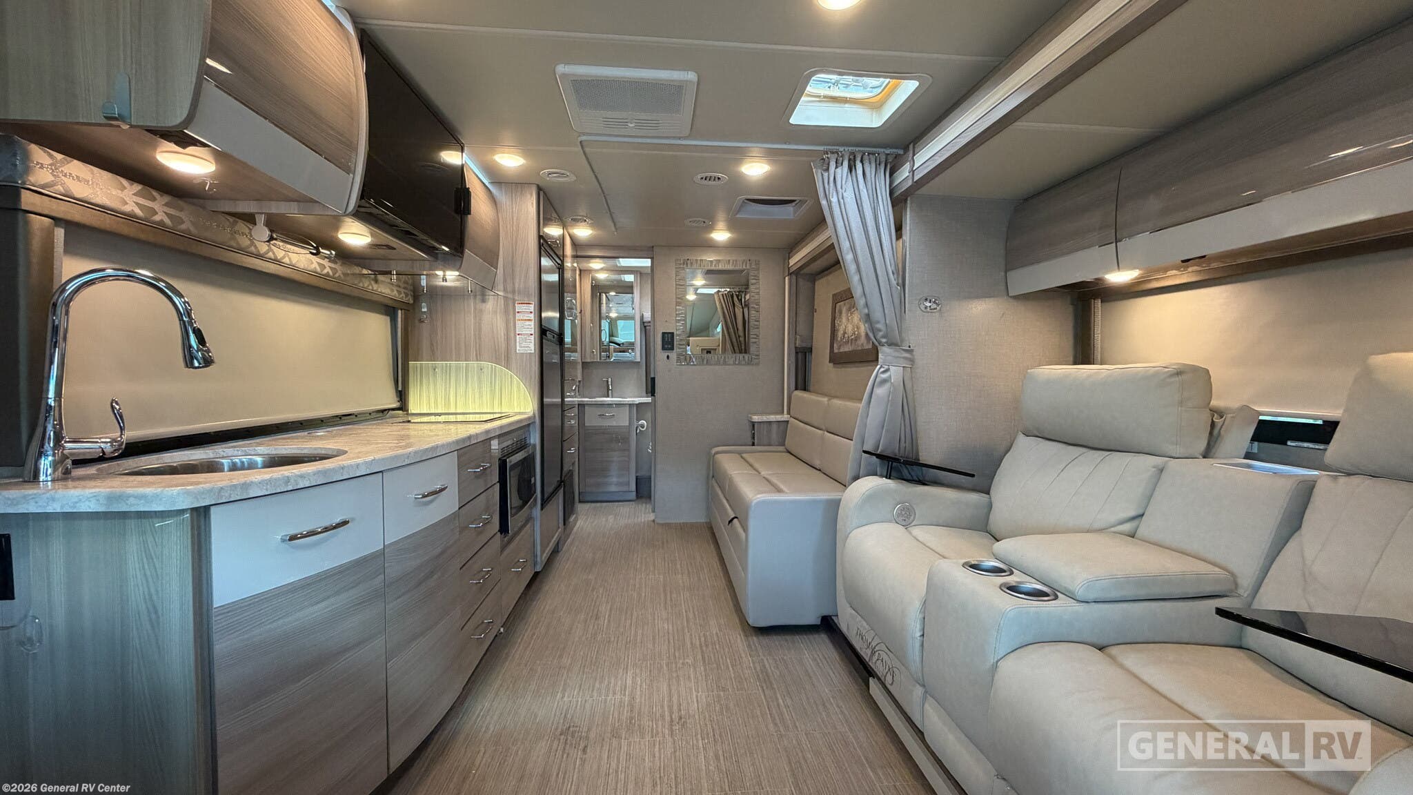 2022 Thor Motor Coach Delano 24FB - Used Class C For Sale by General RV Center in Huntley, Illinois