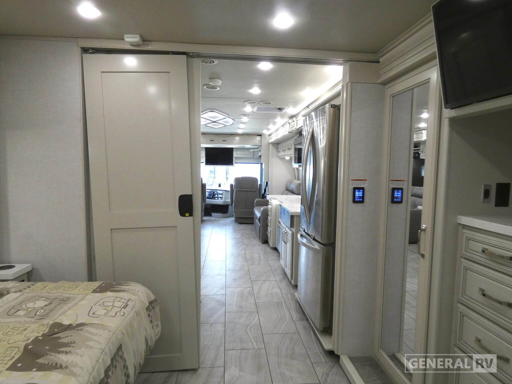 Used 2024 Holiday Rambler Armada 40M available in Huntley, Illinois