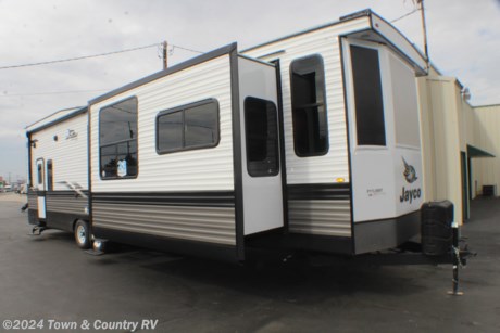 &lt;p class=&quot;MsoNormal&quot;&gt;It&amp;rsquo;s RV show time!&amp;nbsp; You&amp;rsquo;ve been to a show and have seen the &amp;ldquo;sale&amp;rdquo; prices that the dealers are offering.&amp;nbsp; But, how do you really know that getting your best deal?&lt;/p&gt;
&lt;p class=&quot;MsoNormal&quot;&gt;Town and Country RV is a family owned, low-pressure dealership that that would like to help you determine if you&amp;rsquo;re getting the great deal that you were expecting. Call or email us today and tell us what RV that you are interested in and we will happily give you our lowest Out-the-Door Price on any of our new or used RVs.&lt;/p&gt;
&lt;p class=&quot;MsoNormal&quot;&gt;And, unlike many other dealers, our Out-the-Door Price doesn&amp;rsquo;t have any strings attached. Even though we have extremely competitive rates and terms through our many lenders, you are not required to finance through our dealership to receive our best price. Many other dealers require you to take a much higher rate loan to get their best price.&amp;nbsp; Over time that can cost you thousands of dollars!&amp;nbsp;&lt;/p&gt;
&lt;p style=&quot;language: en-US; margin-top: 0pt; margin-bottom: 0pt; margin-left: 0in; text-indent: 0in;&quot;&gt;&lt;span style=&quot;font-size: 14px; font-family: verdana, geneva, sans-serif; font-weight: bold;&quot;&gt;&lt;span style=&quot;font-size: 11.0pt; line-height: 115%; font-family: &#39;Calibri&#39;,sans-serif; mso-fareast-font-family: Aptos; mso-fareast-theme-font: minor-latin; mso-ansi-language: EN-US; mso-fareast-language: EN-US; mso-bidi-language: AR-SA;&quot;&gt;Call or email today&amp;hellip; giving us a few minutes of your time can save you thousands!&lt;/span&gt;&lt;/span&gt;&lt;/p&gt;
&lt;p style=&quot;language: en-US; margin-top: 0pt; margin-bottom: 0pt; margin-left: 0in; text-indent: 0in;&quot;&gt;&amp;nbsp;&lt;/p&gt;
&lt;p style=&quot;language: en-US; margin-top: 0pt; margin-bottom: 0pt; margin-left: 0in; text-indent: 0in;&quot;&gt;&lt;span style=&quot;font-size: 14px; font-family: verdana, geneva, sans-serif; font-weight: bold;&quot;&gt;Options Included in this Price:&lt;/span&gt;&lt;/p&gt;
&lt;p style=&quot;language: en-US; margin-top: 0pt; margin-bottom: 0pt; margin-left: 0in; text-indent: 0in;&quot;&gt;&lt;span style=&quot;font-size: 14px; font-family: verdana, geneva, sans-serif; vertical-align: baseline;&quot;&gt;Modern Farmhouse Interior&lt;br&gt;&lt;/span&gt;&lt;/p&gt;
&lt;p style=&quot;language: en-US; margin-top: 0pt; margin-bottom: 0pt; margin-left: 0in; text-indent: 0in;&quot;&gt;&lt;span style=&quot;font-size: 14px; font-family: verdana, geneva, sans-serif; vertical-align: baseline;&quot;&gt;Customer Value Package with 15,000 A/C&lt;/span&gt;&lt;/p&gt;
&lt;p style=&quot;language: en-US; margin-top: 0pt; margin-bottom: 0pt; margin-left: 0in; text-indent: 0in;&quot;&gt;Roof Ladder&lt;/p&gt;
&lt;p style=&quot;language: en-US; margin-top: 0pt; margin-bottom: 0pt; margin-left: 0in; text-indent: 0in;&quot;&gt;Theater Seating Sofa&lt;/p&gt;
&lt;p style=&quot;language: en-US; margin-top: 0pt; margin-bottom: 0pt; margin-left: 0in; text-indent: 0in;&quot;&gt;&amp;nbsp;&lt;/p&gt;
&lt;p style=&quot;margin-top: 0pt; margin-bottom: 0pt; margin-left: 0in; text-indent: 0in;&quot;&gt;&lt;span style=&quot;font-family: verdana, geneva, sans-serif; font-size: 14px;&quot;&gt;&lt;span style=&quot;font-weight: bold;&quot;&gt;Specs&lt;/span&gt; &lt;br&gt;Length &amp;nbsp; 41&#39;0&quot;&lt;br&gt;Unloaded Weight (lbs) &lt;span style=&quot;vertical-align: baseline;&quot;&gt;&amp;nbsp; &amp;nbsp;11,563&lt;/span&gt;&lt;br&gt;Carrying Capacity (lbs) &amp;nbsp; 1,787&lt;br&gt;Sleeping Capacity &amp;nbsp; 6-8&lt;br&gt;&lt;span style=&quot;font-weight: bold; vertical-align: baseline;&quot;&gt;W&lt;/span&gt;&lt;span style=&quot;font-weight: bold;&quot;&gt;arranty&lt;br&gt;2 Year Hitch to Bumper!&lt;/span&gt;&lt;/span&gt;&lt;/p&gt;
&lt;p style=&quot;margin-top: 0pt; margin-bottom: 0pt; margin-left: 0in; text-indent: 0in;&quot;&gt;&amp;nbsp;&lt;/p&gt;
&lt;p style=&quot;language: en-US; margin-top: 0pt; margin-bottom: 0pt; margin-left: 0in; text-indent: 0in;&quot;&gt;&lt;span style=&quot;font-size: 14px; font-family: verdana, geneva, sans-serif; font-weight: bold;&quot;&gt;Town and Country&amp;rsquo;s &amp;ldquo;Out-the-Door Pricing&amp;rdquo;.&lt;/span&gt;&lt;/p&gt;
&lt;p style=&quot;language: en-US; margin-top: 0pt; margin-bottom: 0pt; margin-left: 0in; text-indent: 0in;&quot;&gt;&lt;span style=&quot;font-size: 14px; font-family: verdana, geneva, sans-serif;&quot;&gt;Unfortunately, many other dealers add on extra fees to their customer&amp;rsquo;s camper purchases at the time of closing, potentially costing the customers hundreds, possibly, thousands of dollars.&amp;nbsp; We do not!&amp;nbsp; &lt;br&gt;The best way to protect yourself from this happening to you is to ask for the dealer&amp;rsquo;s &amp;ldquo;Out-the-Door Price&amp;rdquo;.&amp;nbsp;&amp;nbsp; Town and Country RV will always be happy to give you our &amp;ldquo;Out-the-Door price&amp;rdquo;!&amp;nbsp;&lt;/span&gt;&lt;/p&gt;
&lt;p&gt;&amp;nbsp;&lt;/p&gt;
