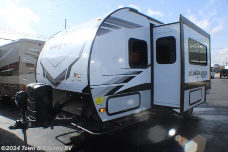 &lt;p class=&quot;MsoNormal&quot;&gt;It&amp;rsquo;s RV show time!&amp;nbsp; You&amp;rsquo;ve been to a show and have seen the &amp;ldquo;sale&amp;rdquo; prices that the dealers are offering.&amp;nbsp; But, how do you really know that getting your best deal?&lt;/p&gt;
&lt;p class=&quot;MsoNormal&quot;&gt;Town and Country RV is a family owned, low-pressure dealership that that would like to help you determine if you&amp;rsquo;re getting the great deal that you were expecting. Call or email us today and tell us what RV that you are interested in and we will happily give you our lowest Out-the-Door Price on any of our new or used RVs.&lt;/p&gt;
&lt;p class=&quot;MsoNormal&quot;&gt;And, unlike many other dealers, our Out-the-Door Price doesn&amp;rsquo;t have any strings attached. Even though we have extremely competitive rates and terms through our many lenders, you are not required to finance through our dealership to receive our best price. Many other dealers require you to take a much higher rate loan to get their best price.&amp;nbsp; Over time that can cost you thousands of dollars!&amp;nbsp;&lt;/p&gt;
&lt;p style=&quot;language: en-US; margin-top: 0pt; margin-bottom: 0pt; margin-left: 0in; text-indent: 0in;&quot;&gt;&lt;span style=&quot;font-size: 14px; font-family: verdana, geneva, sans-serif; color: black; font-weight: bold;&quot;&gt;&lt;span style=&quot;font-size: 11.0pt; line-height: 115%; font-family: &#39;Calibri&#39;,sans-serif; mso-fareast-font-family: Aptos; mso-fareast-theme-font: minor-latin; mso-ansi-language: EN-US; mso-fareast-language: EN-US; mso-bidi-language: AR-SA;&quot;&gt;Call or email today&amp;hellip; giving us a few minutes of your time can save you thousands!&lt;/span&gt;&lt;/span&gt;&lt;/p&gt;
&lt;p style=&quot;language: en-US; margin-top: 0pt; margin-bottom: 0pt; margin-left: 0in; text-indent: 0in;&quot;&gt;&amp;nbsp;&lt;/p&gt;
&lt;p style=&quot;language: en-US; margin-top: 0pt; margin-bottom: 0pt; margin-left: 0in; text-indent: 0in;&quot;&gt;&lt;span style=&quot;font-size: 14px; font-family: verdana, geneva, sans-serif; color: black; font-weight: bold;&quot;&gt;Options included in this price:&lt;/span&gt;&lt;/p&gt;
&lt;p style=&quot;language: en-US; margin-top: 0pt; margin-bottom: 0pt; margin-left: 0in; text-indent: 0in;&quot;&gt;&lt;span style=&quot;font-size: 14px; font-family: verdana, geneva, sans-serif; color: black; vertical-align: baseline;&quot;&gt;Vintage Washed Grey Interior&lt;br&gt;&lt;/span&gt;&lt;/p&gt;
&lt;p style=&quot;language: en-US; margin-top: 0pt; margin-bottom: 0pt; margin-left: 0in; text-indent: 0in;&quot;&gt;&lt;span style=&quot;font-size: 14px; font-family: verdana, geneva, sans-serif; color: black; vertical-align: baseline;&quot;&gt;Customer Value Package&lt;/span&gt;&lt;/p&gt;
&lt;p style=&quot;language: en-US; margin-top: 0pt; margin-bottom: 0pt; margin-left: 0in; text-indent: 0in;&quot;&gt;&lt;span style=&quot;font-size: 14px; font-family: verdana, geneva, sans-serif; color: black; vertical-align: baseline;&quot;&gt;Jay Pro Package&lt;/span&gt;&lt;/p&gt;
&lt;p style=&quot;language: en-US; margin-top: 0pt; margin-bottom: 0pt; margin-left: 0in; text-indent: 0in;&quot;&gt;&lt;span style=&quot;font-size: 14px; font-family: verdana, geneva, sans-serif; color: black; vertical-align: baseline;&quot;&gt;Overlander Solar Package&lt;/span&gt;&lt;/p&gt;
&lt;p style=&quot;language: en-US; margin-top: 0pt; margin-bottom: 0pt; margin-left: 0in; text-indent: 0in;&quot;&gt;30# LP Gas Bottles&lt;/p&gt;
&lt;p style=&quot;language: en-US; margin-top: 0pt; margin-bottom: 0pt; margin-left: 0in; text-indent: 0in;&quot;&gt;Accessory Roof Rack&lt;/p&gt;
&lt;p style=&quot;language: en-US; margin-top: 0pt; margin-bottom: 0pt; margin-left: 0in; text-indent: 0in;&quot;&gt;&amp;nbsp;&lt;/p&gt;
&lt;p style=&quot;language: en-US; margin-top: 0pt; margin-bottom: 0pt; margin-left: 0in; text-indent: 0in;&quot;&gt;&lt;span style=&quot;font-family: verdana, geneva, sans-serif; font-size: 14px;&quot;&gt;&lt;span style=&quot;font-weight: bold;&quot;&gt;Specs&lt;/span&gt; &lt;br&gt;Length&amp;nbsp; &amp;nbsp;23&#39;2&quot;&lt;br&gt;Unloaded Weight (lbs)&amp;nbsp; &amp;nbsp;4,740&lt;br&gt;Carrying Capacity (lbs)&amp;nbsp; &amp;nbsp;1,010&lt;br&gt;Sleeping Capacity&amp;nbsp; &amp;nbsp;5-8&lt;br&gt;&lt;span style=&quot;font-weight: bold;&quot;&gt;Warranty&lt;/span&gt; &amp;nbsp; &lt;span style=&quot;vertical-align: baseline;&quot;&gt;&amp;nbsp;&amp;nbsp;&amp;nbsp;&amp;nbsp;&amp;nbsp;&amp;nbsp;&amp;nbsp;&amp;nbsp;&amp;nbsp;&amp;nbsp;&amp;nbsp;&amp;nbsp;&amp;nbsp;&amp;nbsp;&amp;nbsp;&amp;nbsp;&amp;nbsp;&amp;nbsp;&lt;br&gt;&lt;/span&gt;&lt;span style=&quot;font-weight: bold;&quot;&gt;2 Year Hitch to Bumper!&lt;/span&gt; &lt;/span&gt;&lt;/p&gt;
&lt;p style=&quot;language: en-US; margin-top: 0pt; margin-bottom: 0pt; margin-left: 0in; text-indent: 0in;&quot;&gt;&amp;nbsp;&lt;/p&gt;
&lt;p style=&quot;language: en-US; margin-top: 0pt; margin-bottom: 0pt; margin-left: 0in; text-indent: 0in;&quot;&gt;&lt;span style=&quot;font-family: verdana, geneva, sans-serif; font-size: 14px;&quot;&gt;&lt;span style=&quot;font-weight: bold;&quot;&gt;Town and Country&amp;rsquo;s &amp;ldquo;Out-the-Door Pricing&amp;rdquo;.&lt;/span&gt;&lt;span style=&quot;text-indent: 0in;&quot;&gt;Unfortunately, many other dealers add on extra fees to their customer&amp;rsquo;s camper purchases at the time of closing, potentially costing the customers hundreds, possibly, thousands of dollars.&amp;nbsp; We do not! &lt;/span&gt;&lt;span style=&quot;text-indent: 0in;&quot;&gt;The best way to protect yourself from this happening to you is to ask for the dealer&amp;rsquo;s &amp;ldquo;Out-the-Door Price&amp;rdquo;.&amp;nbsp;&amp;nbsp; Town and Country RV will always be happy to give you our &amp;ldquo;Out-the-Door price&amp;rdquo;!&amp;nbsp;&lt;/span&gt;&lt;/span&gt;&lt;/p&gt;
&lt;p style=&quot;language: en-US; margin-top: 0pt; margin-bottom: 0pt; margin-left: 0in; text-indent: 0in;&quot;&gt;&amp;nbsp;&lt;/p&gt;