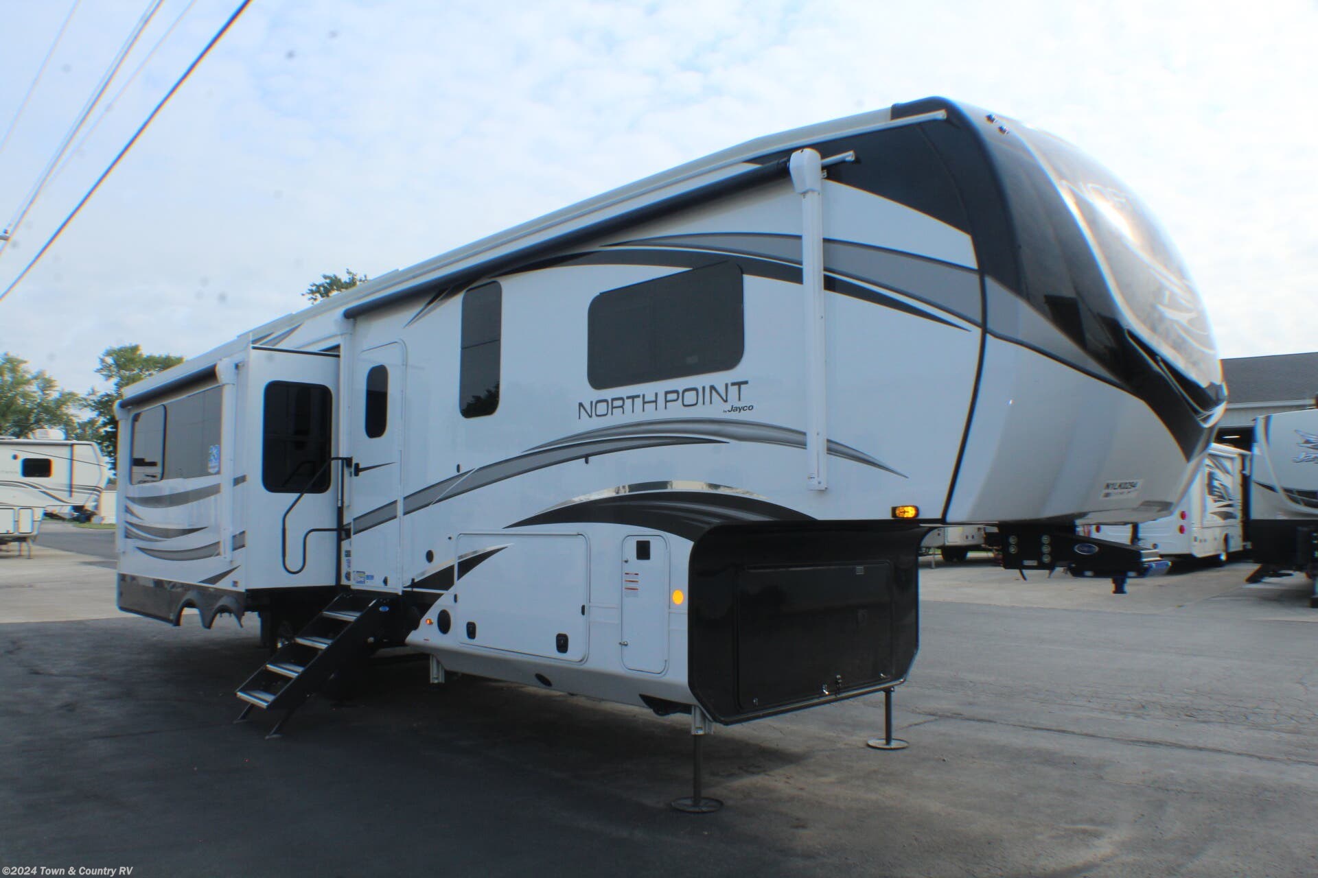 2022 Jayco North Point 340CKTS RV for Sale in Clyde, OH 43410 5749