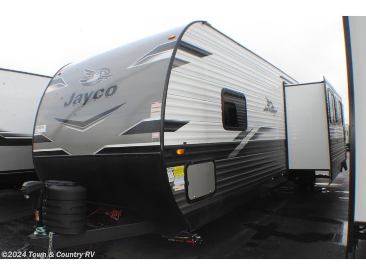 New 2024 Jayco Jay Flight 331BTS available in Clyde, Ohio