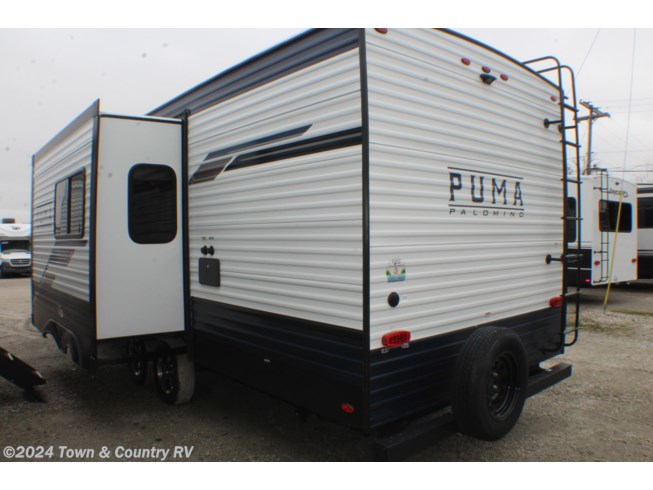 2024 Palomino Puma 25BHS - New Travel Trailer For Sale by Town & Country RV in Clyde, Ohio