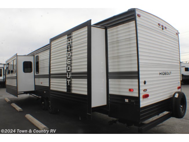 2023 Keystone Hideout 34FKDS - Used Travel Trailer For Sale by Town & Country RV in Clyde, Ohio