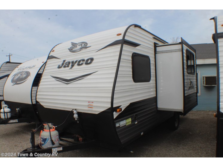 Used 2022 Jayco Jay Flight SLX 184BS available in Clyde, Ohio
