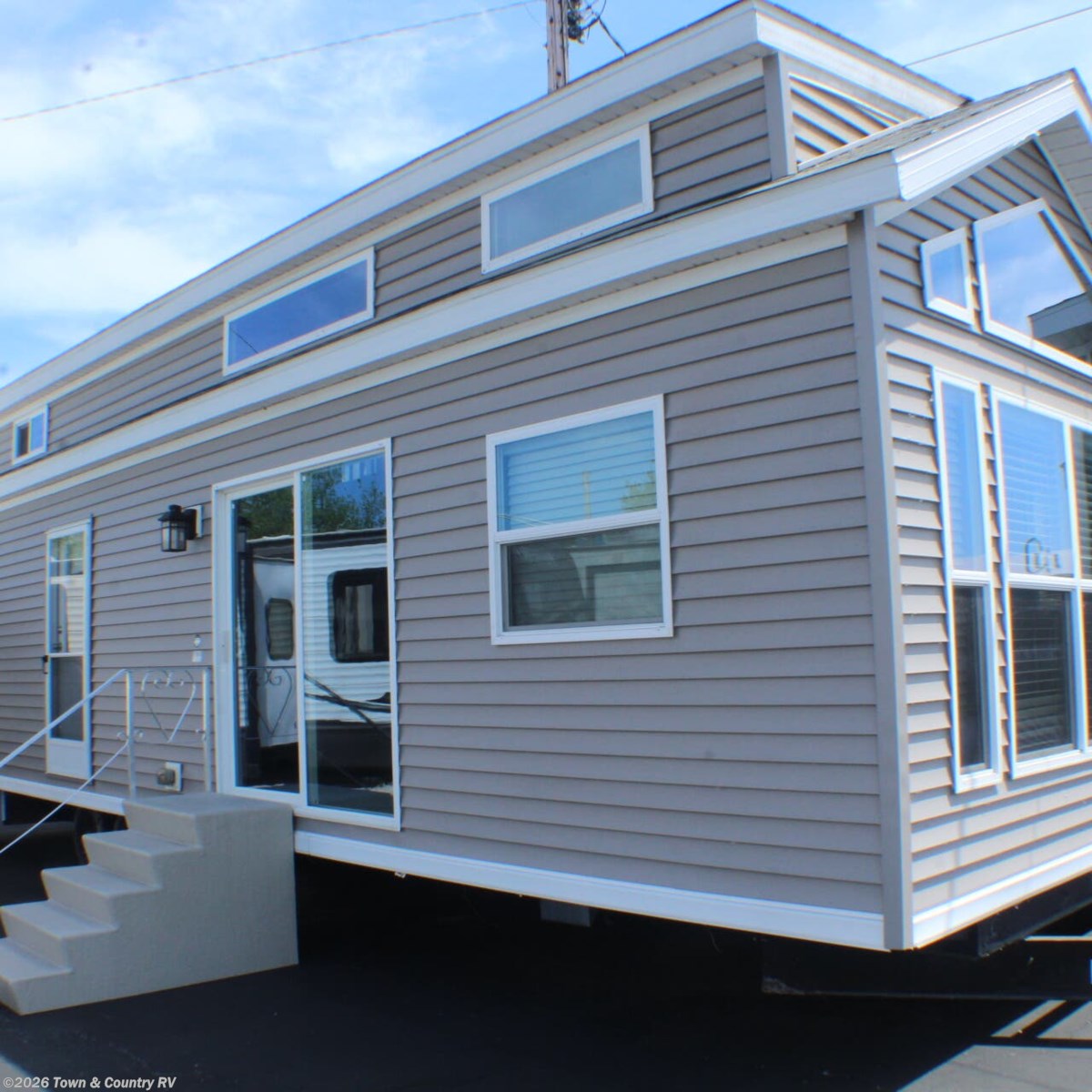 Timber Ridge Park Models #6673 - 2019 Woodland Park Timber Ridge TR-260L Park Model for sale in ...