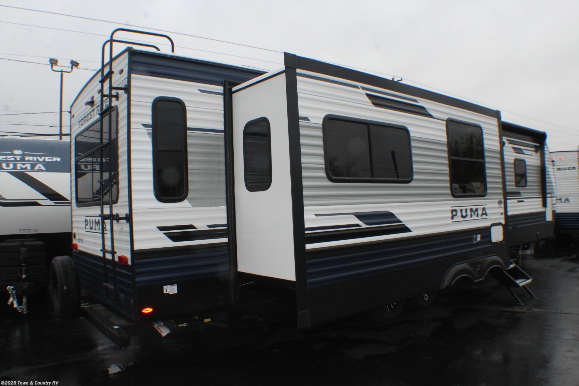2025 Puma 31RLQS by Palomino from Town & Country RV in Clyde, Ohio