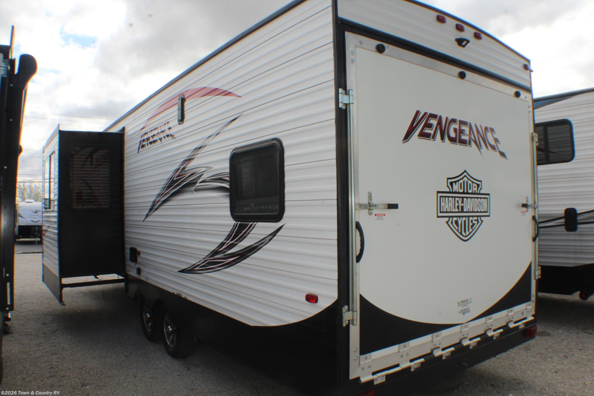 2016 Forest River Vengeance 29V - Used Toy Hauler For Sale by Town & Country RV in Clyde, Ohio