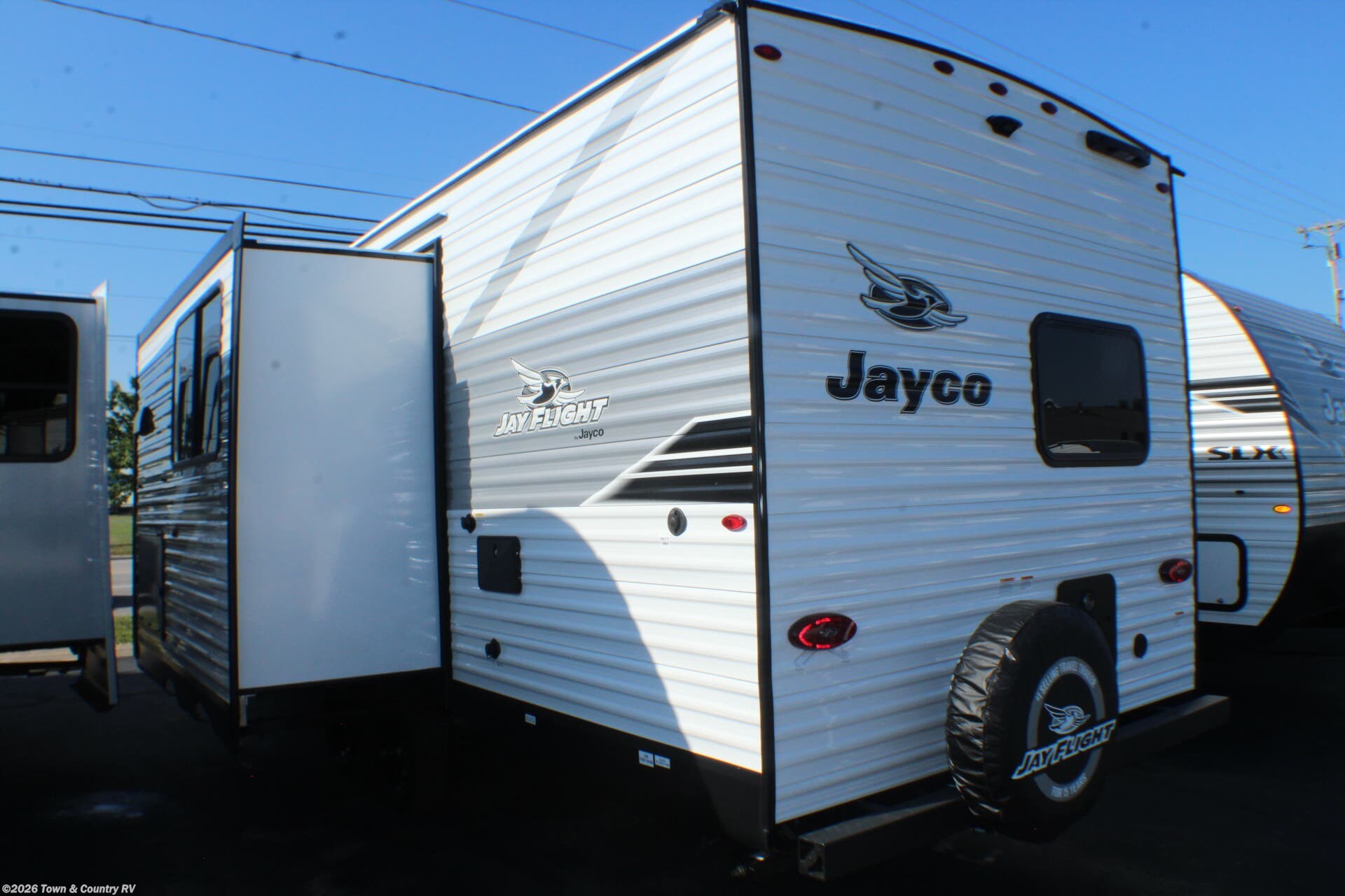 2026 Jayco Jay Flight SLX 265BHS - New Travel Trailer For Sale by Town & Country RV in Clyde, Ohio