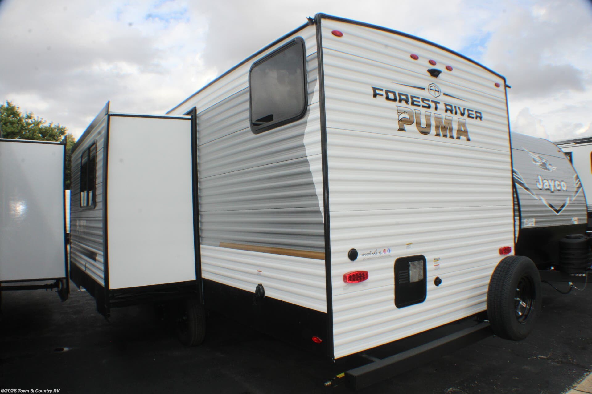 2026 Palomino Puma 263BHCE - New Travel Trailer For Sale by Town & Country RV in Clyde, Ohio