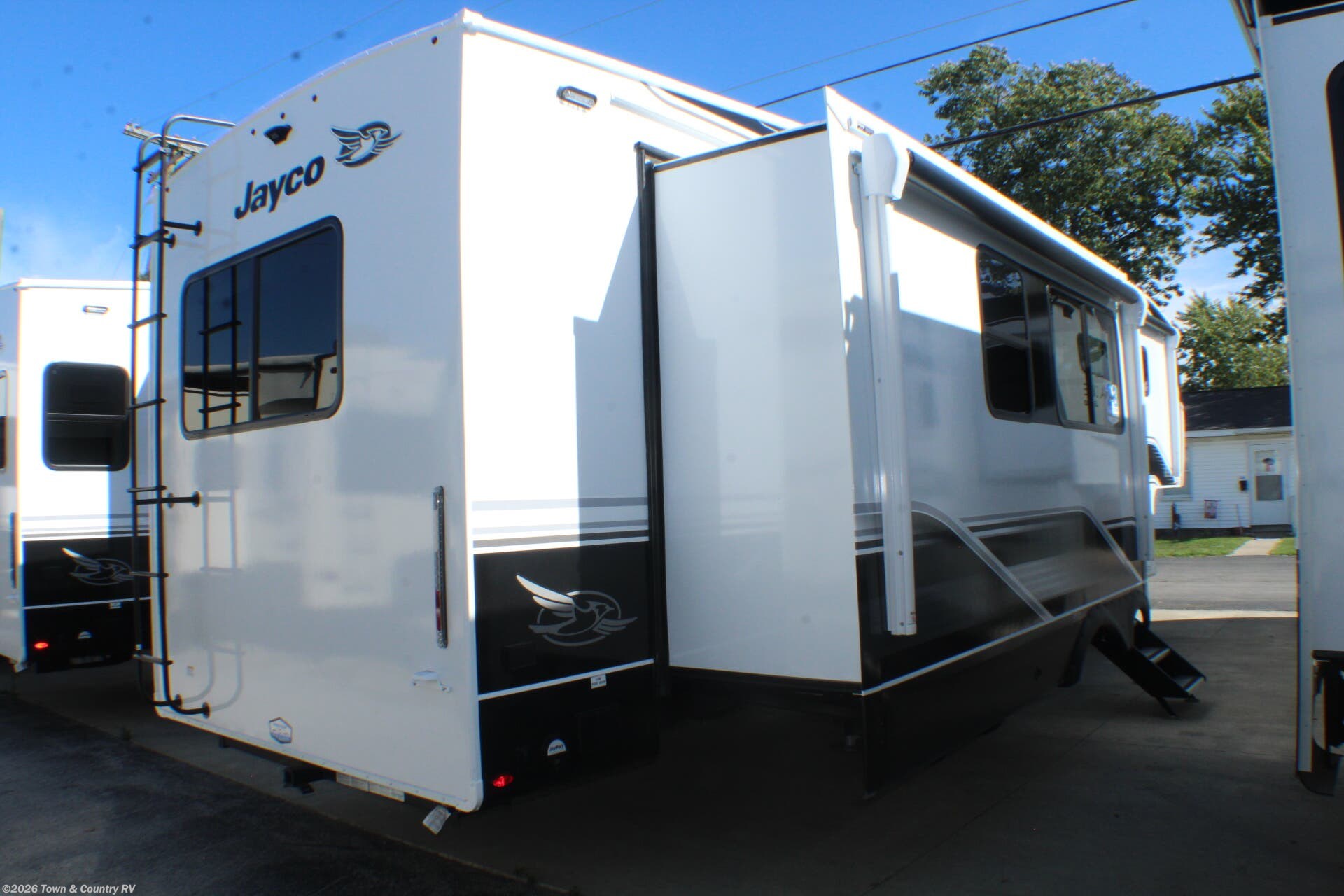 2026 Eagle 365UKTS by Jayco from Town & Country RV in Clyde, Ohio