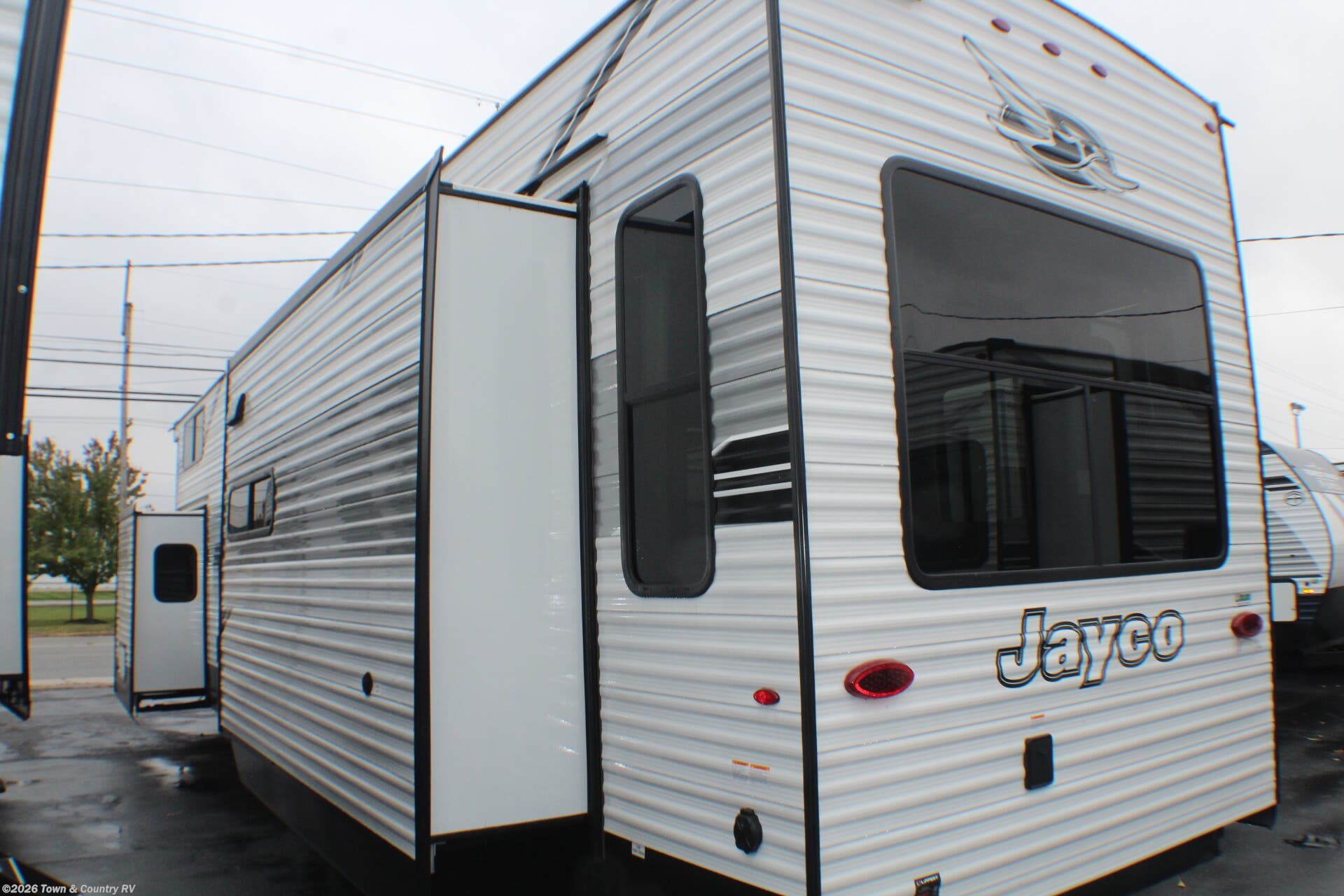 2025 Jayco Bungalow 40DLFT - New Destination Trailer For Sale by Town & Country RV in Clyde, Ohio