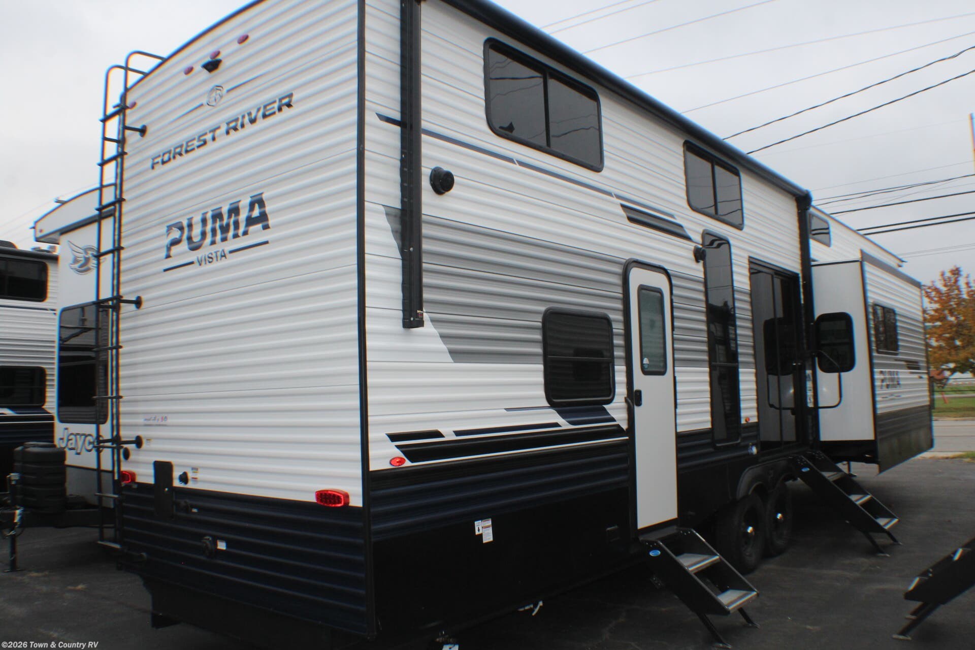 New 2026 Palomino Puma 403LFT available in Clyde, Ohio