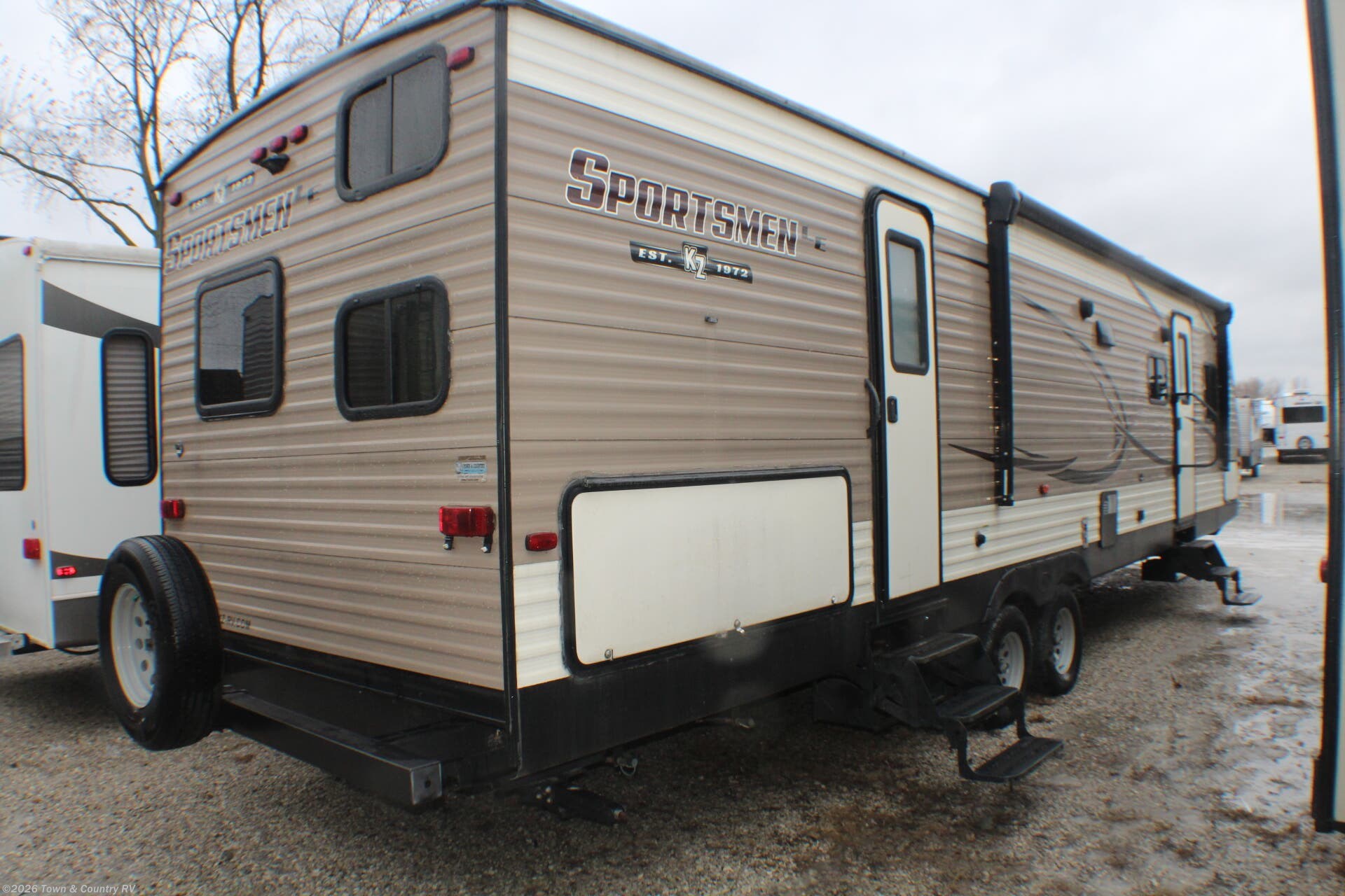 2019 Sportsmen 332BHLE by K-Z from Town & Country RV in Clyde, Ohio
