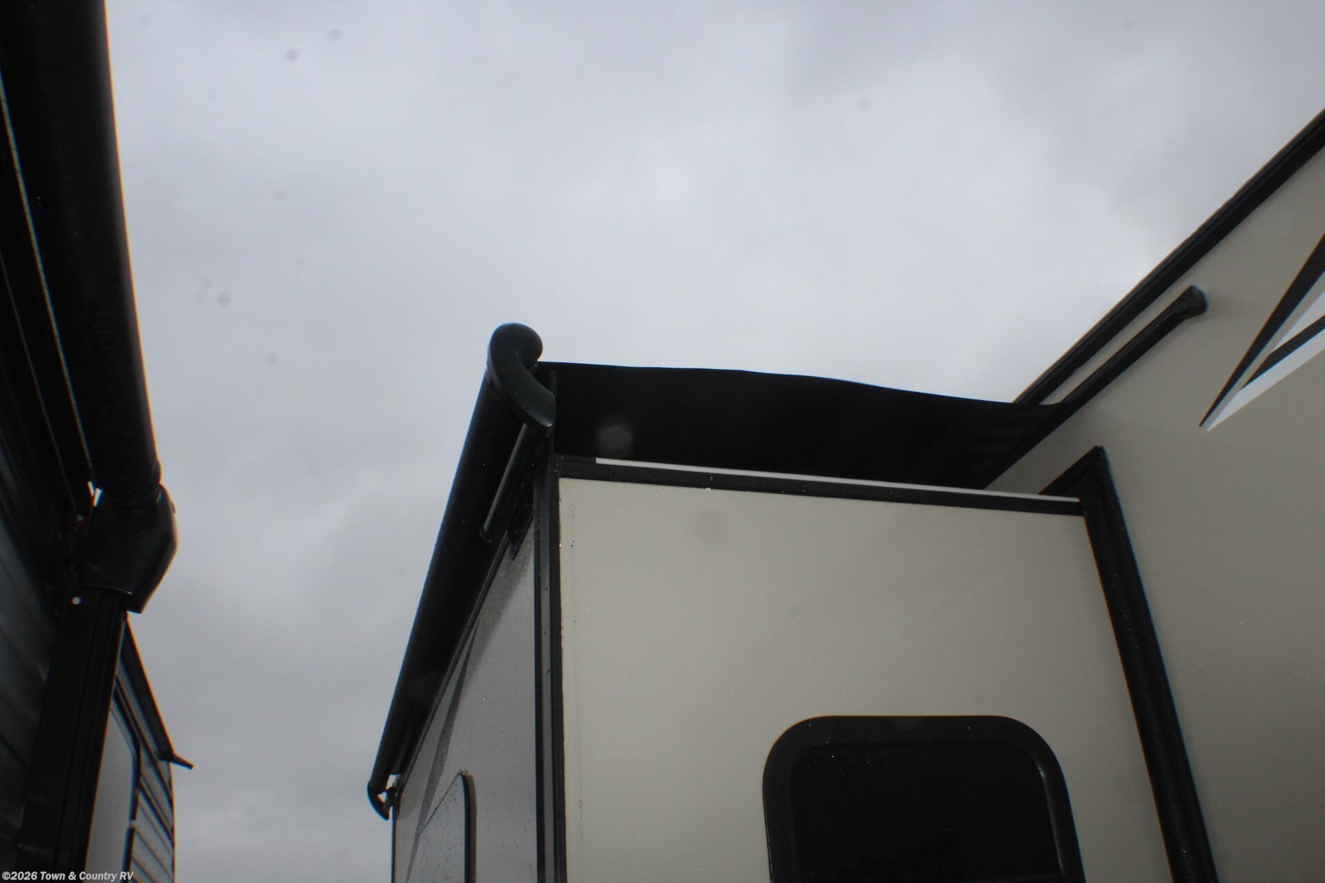 2020 Flagstaff Micro Lite 25BDS by Forest River from Town & Country RV in Clyde, Ohio