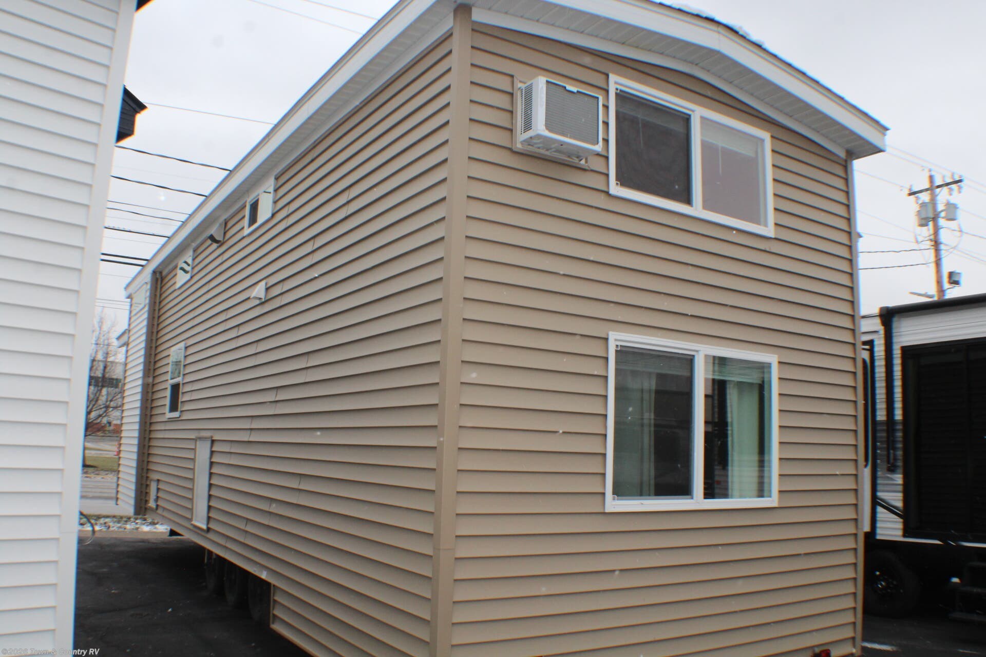 2025 Timber Ridge TR-258L by Woodland Park from Town & Country RV in Clyde, Ohio