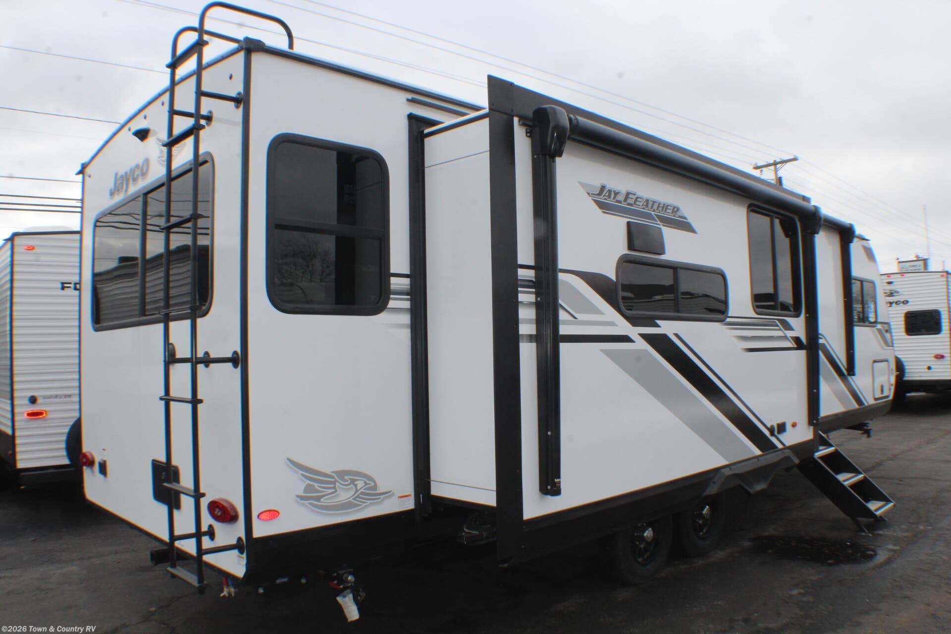 2026 Jay Feather 27MK by Jayco from Town & Country RV in Clyde, Ohio
